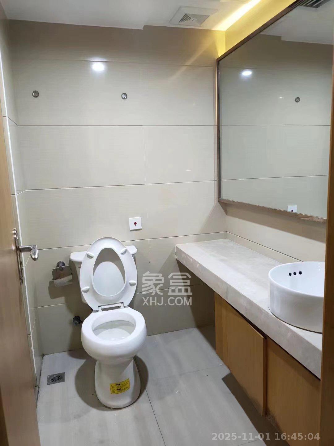 五一钻界 1室1厅1卫 2500.0元/月 五一钻界 1室1厅1卫 2500.0元/月室内图