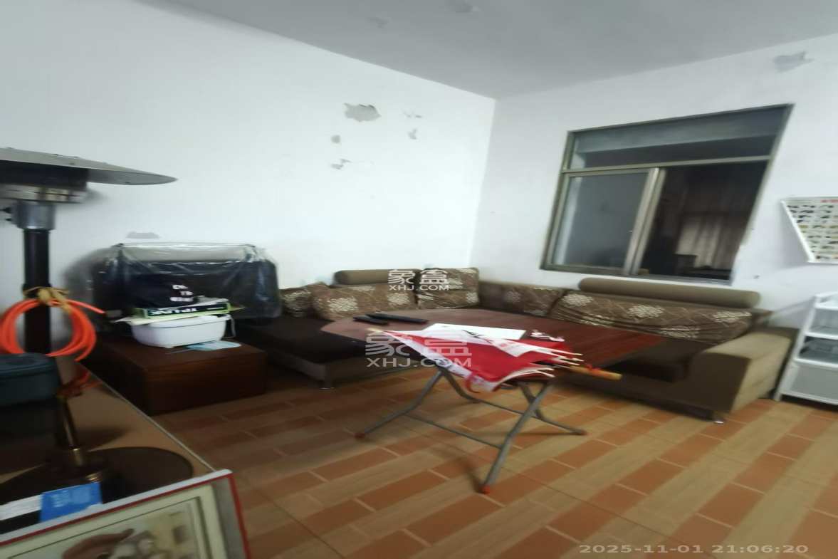 长勘小区 3室1厅1卫 2300.0元/月 长勘小区 3室1厅1卫 2300.0元/月室内图