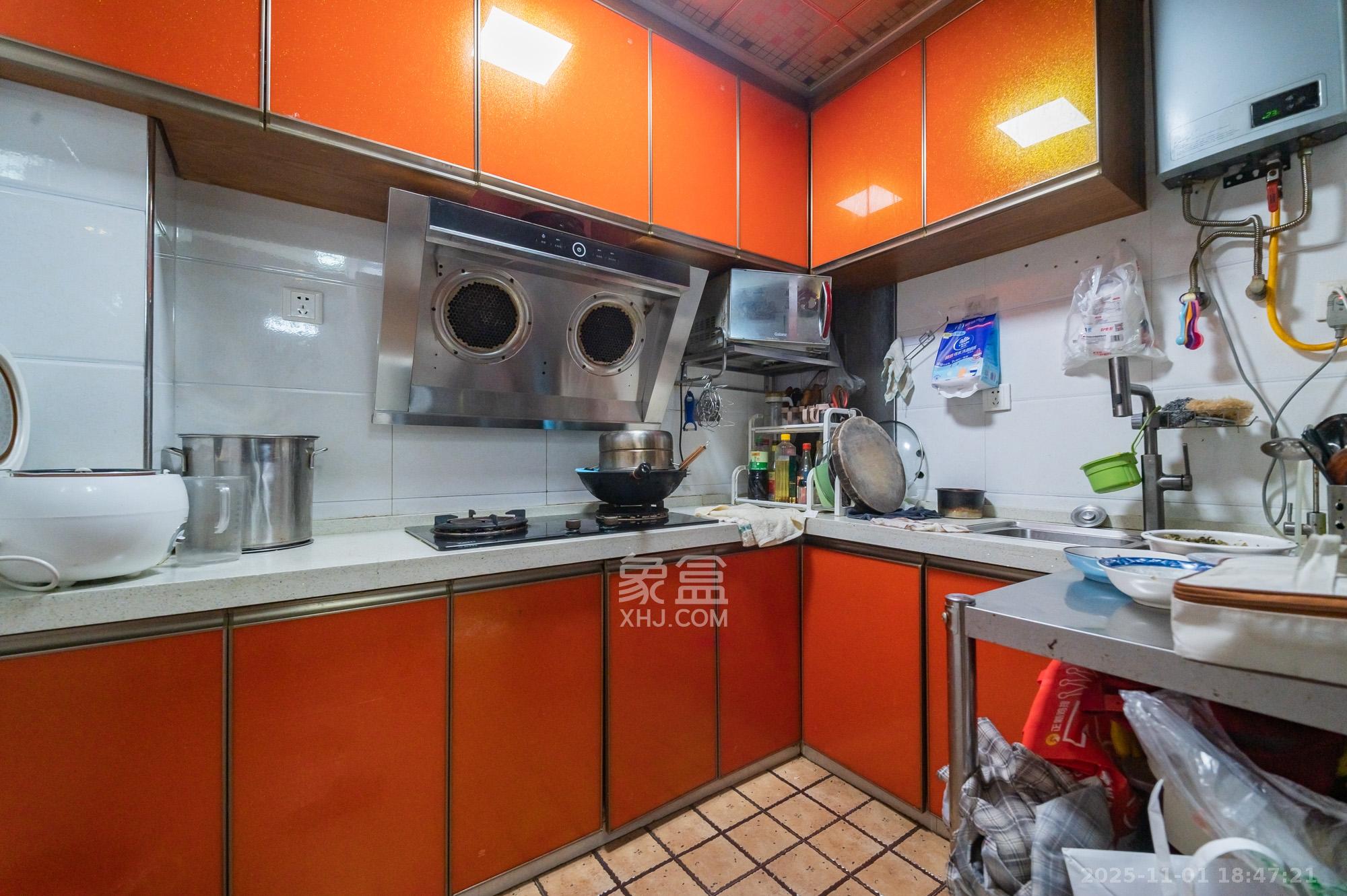 筑梦佳园 3室2厅1卫 59.8万 筑梦佳园 3室2厅1卫 59.8万厨房