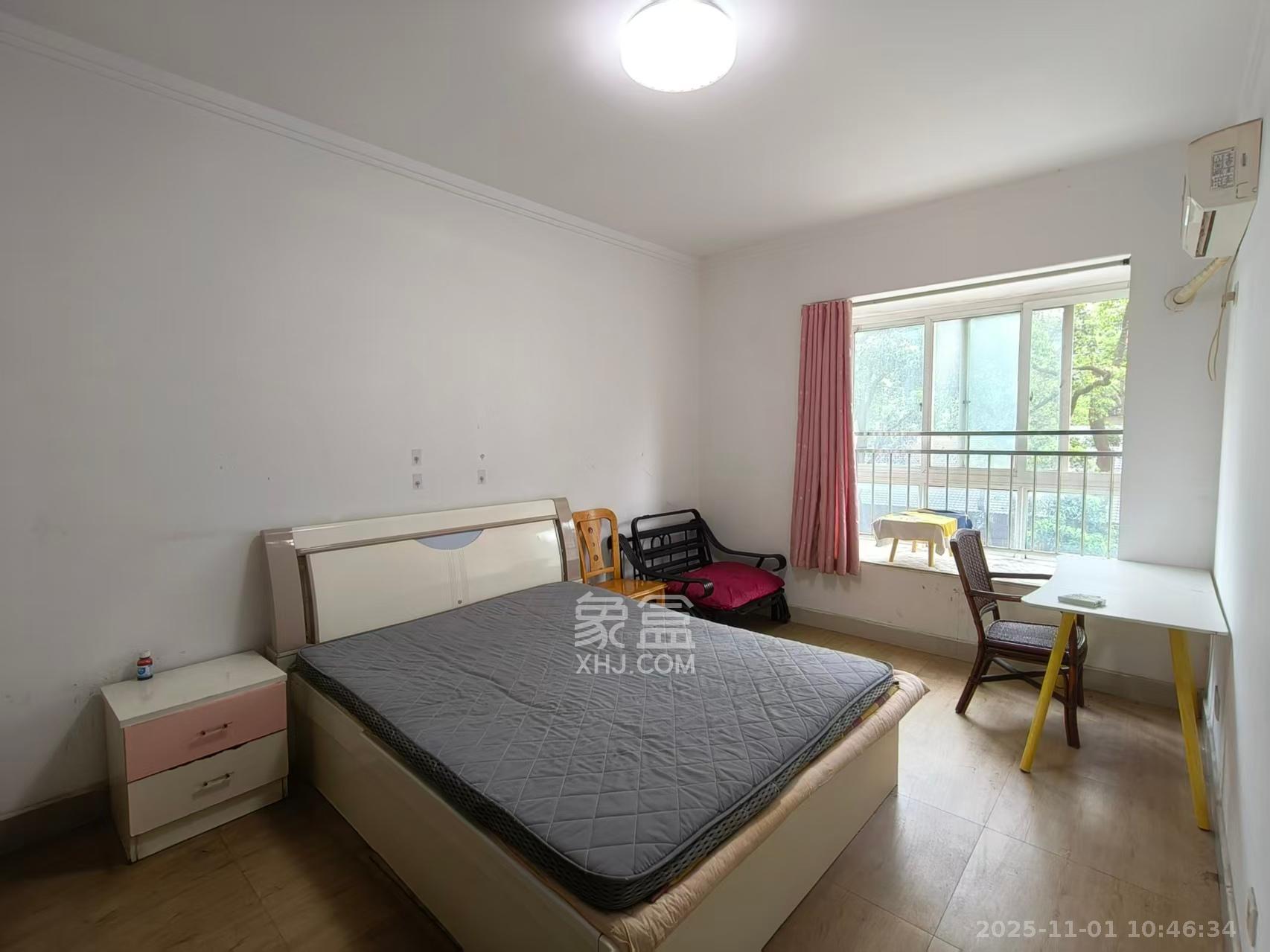 新芙蓉之都  2室1厅1卫    2000.0元/月室内图