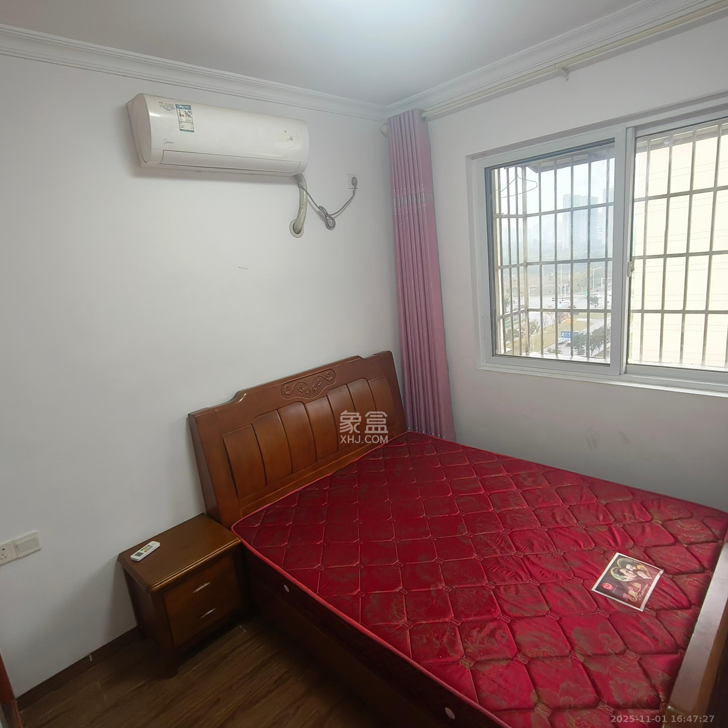 桥头家苑一期  2室1厅1卫    1600.0元/月室内图