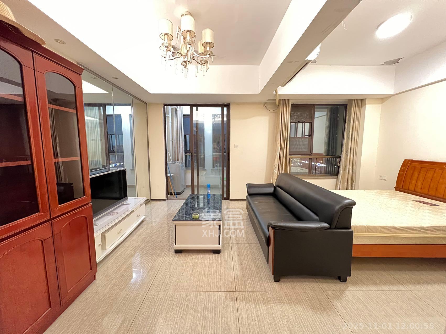 奥林匹克花园贡院三期  1室1厅1卫    1300.0元/月