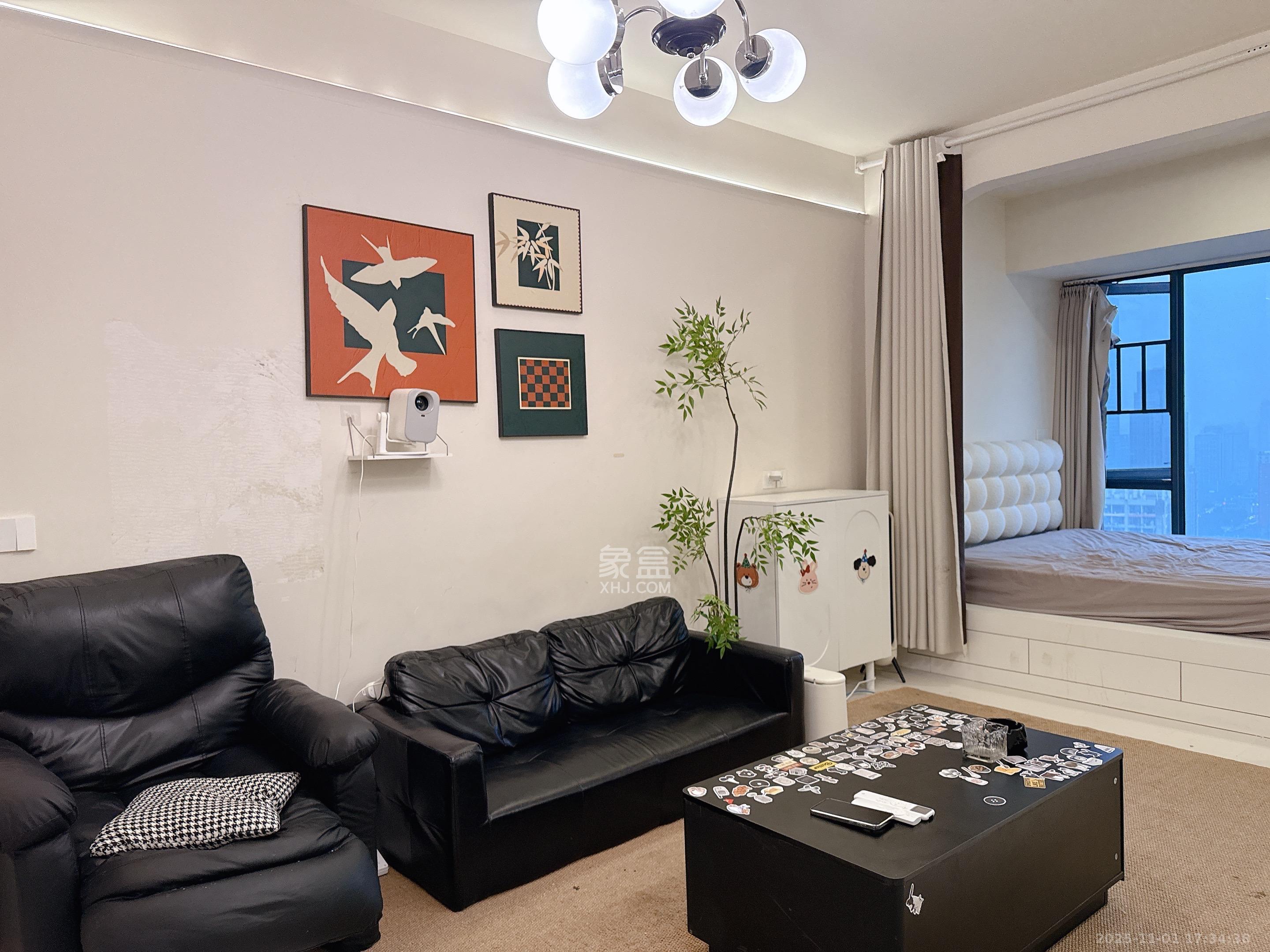 天健城  1室1厅1卫    2700.0元/月室内图