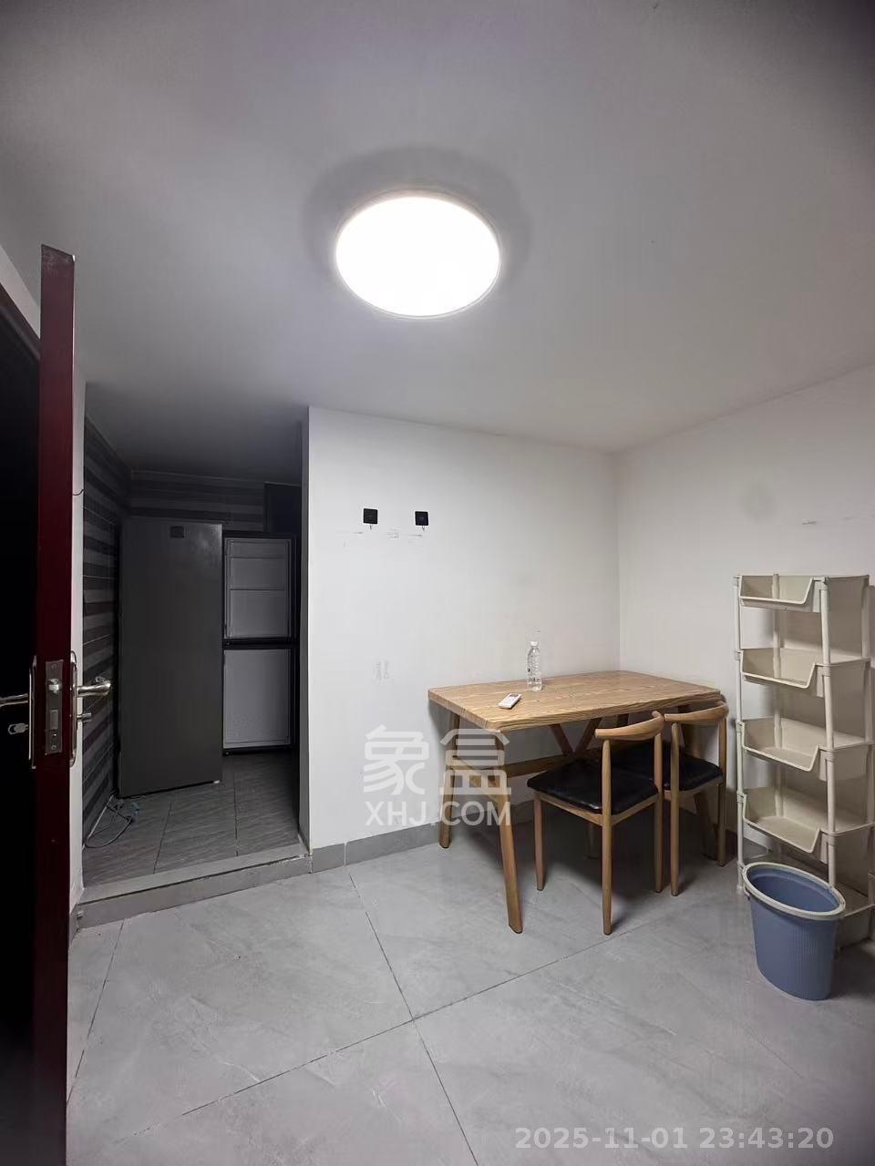 新城悦隽  1室1厅1卫    1000.0元/月室内图