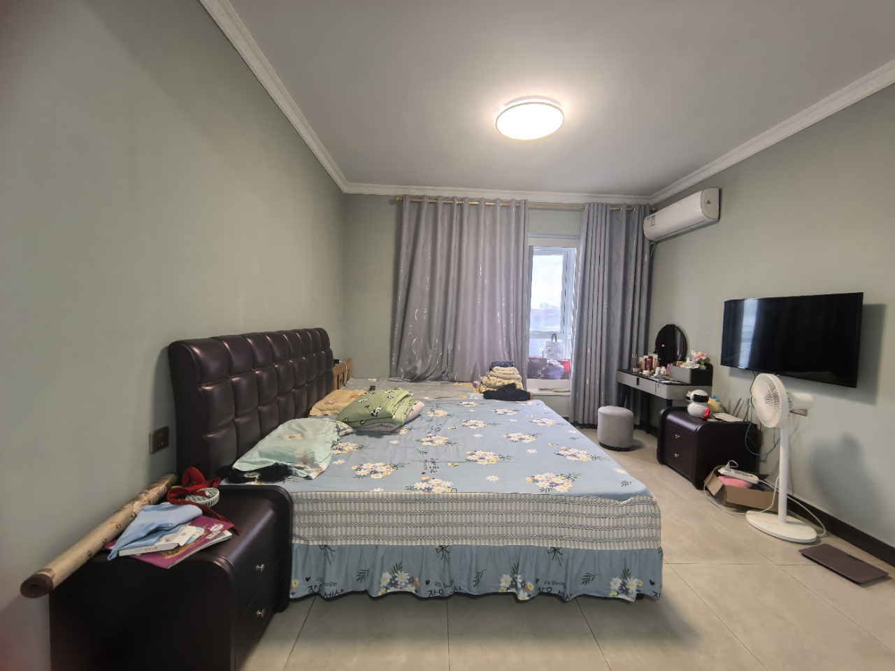 裕庄大厦  1室1厅1卫    135.0万室内图