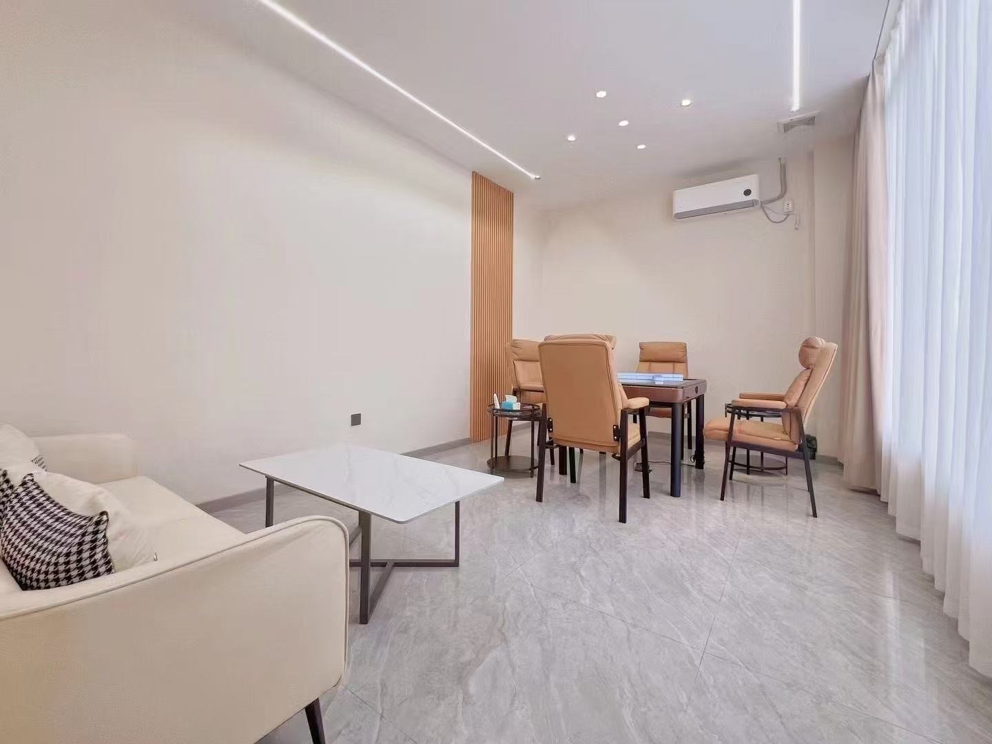 承龙大名城  6室2厅2卫    14000.0元/月 承龙大名城  6室2厅2卫    14000.0元/月室内图