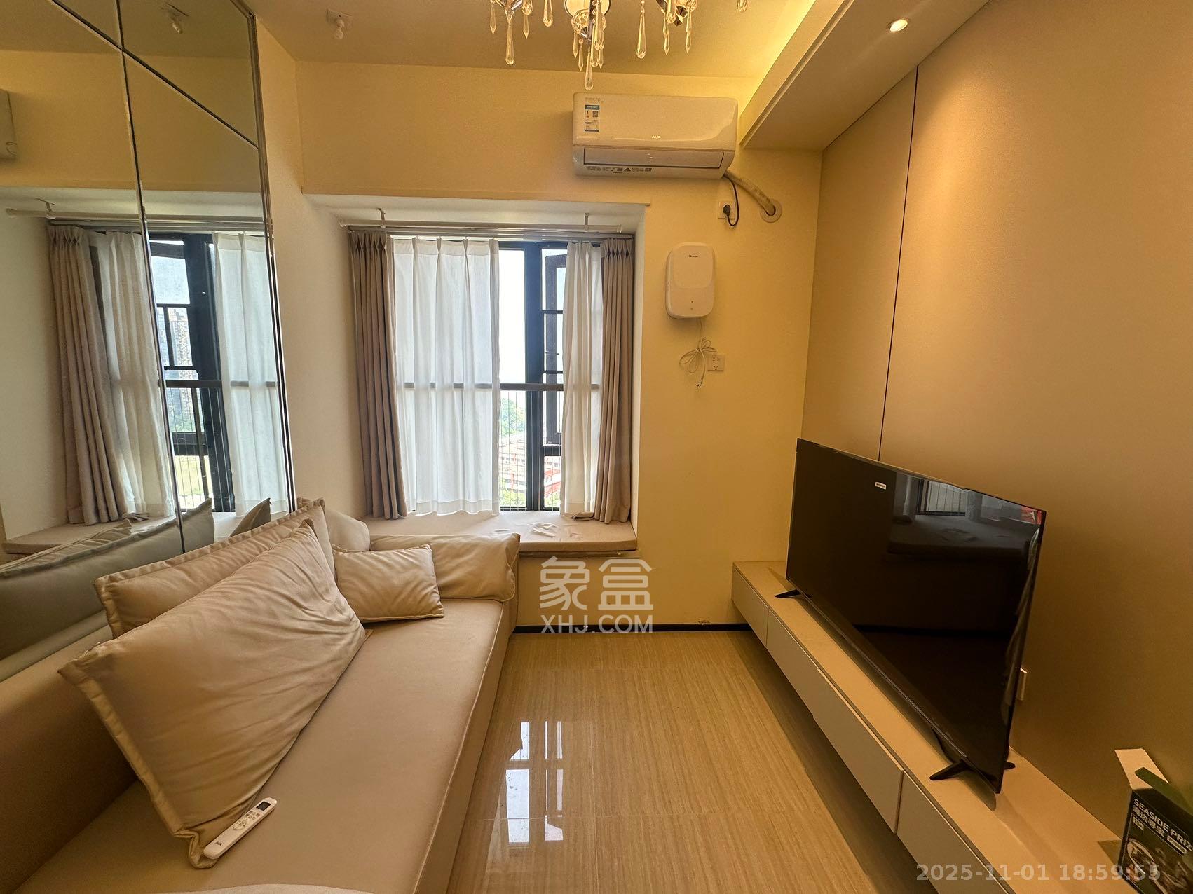 恒大清澜苑（恒大御景半岛四期）  1室1厅1卫    2050.0元/月