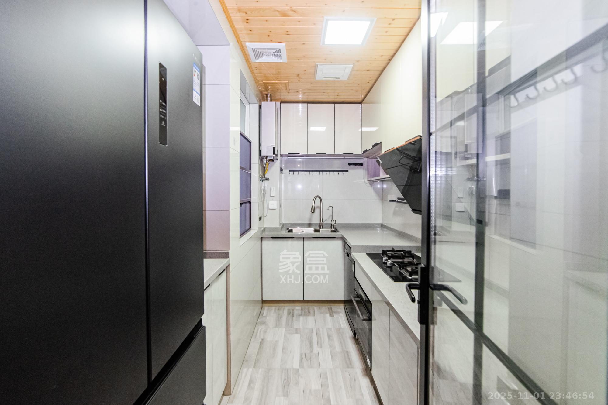 北辰三角洲C2区  4室2厅2卫    222.0万 北辰三角洲C2区  4室2厅2卫    222.0万厨房