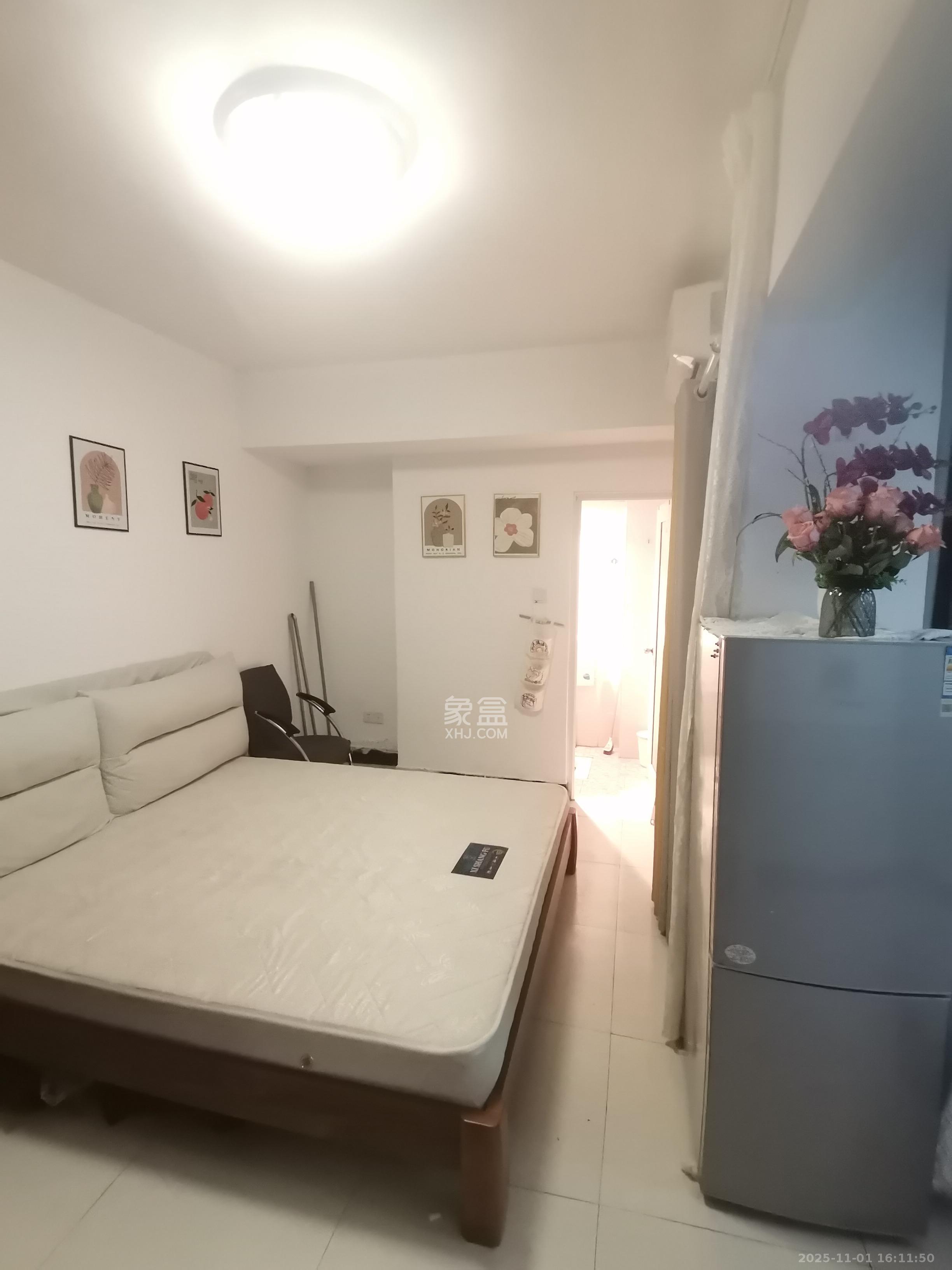 锦璨家园  1室1厅1卫    1050.0元/月室内图