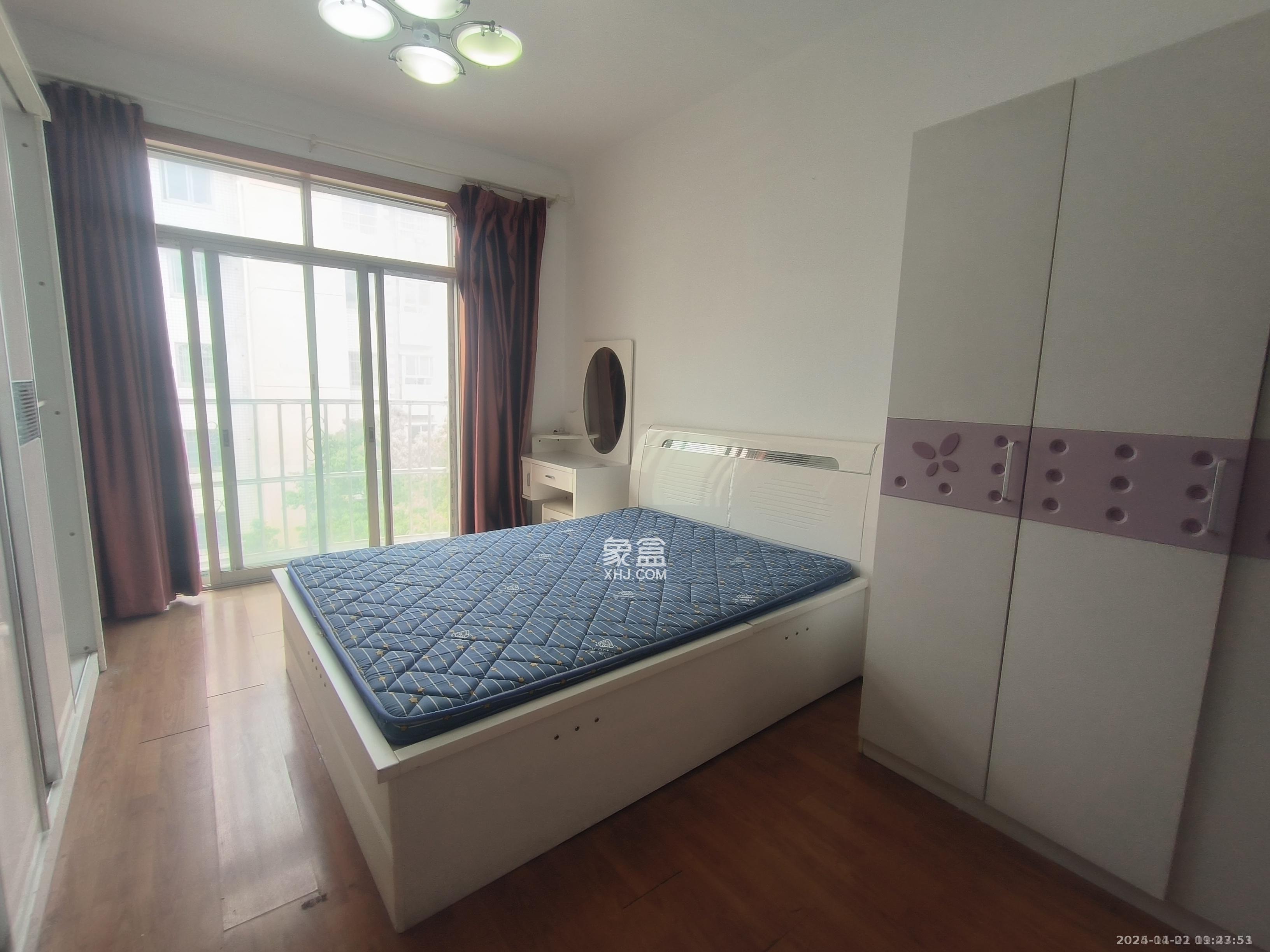 泰时新雅园 3室1厅2卫 2300.0元/月 泰时新雅园 3室1厅2卫 2300.0元/月室内图