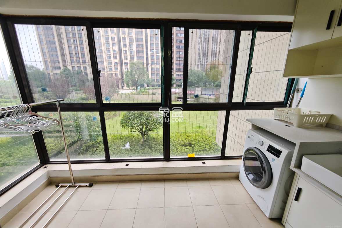 阳光城尚东湾青柠园 3室2厅2卫 3000.0元/月 阳光城尚东湾青柠园 3室2厅2卫 3000.0元/月室内图