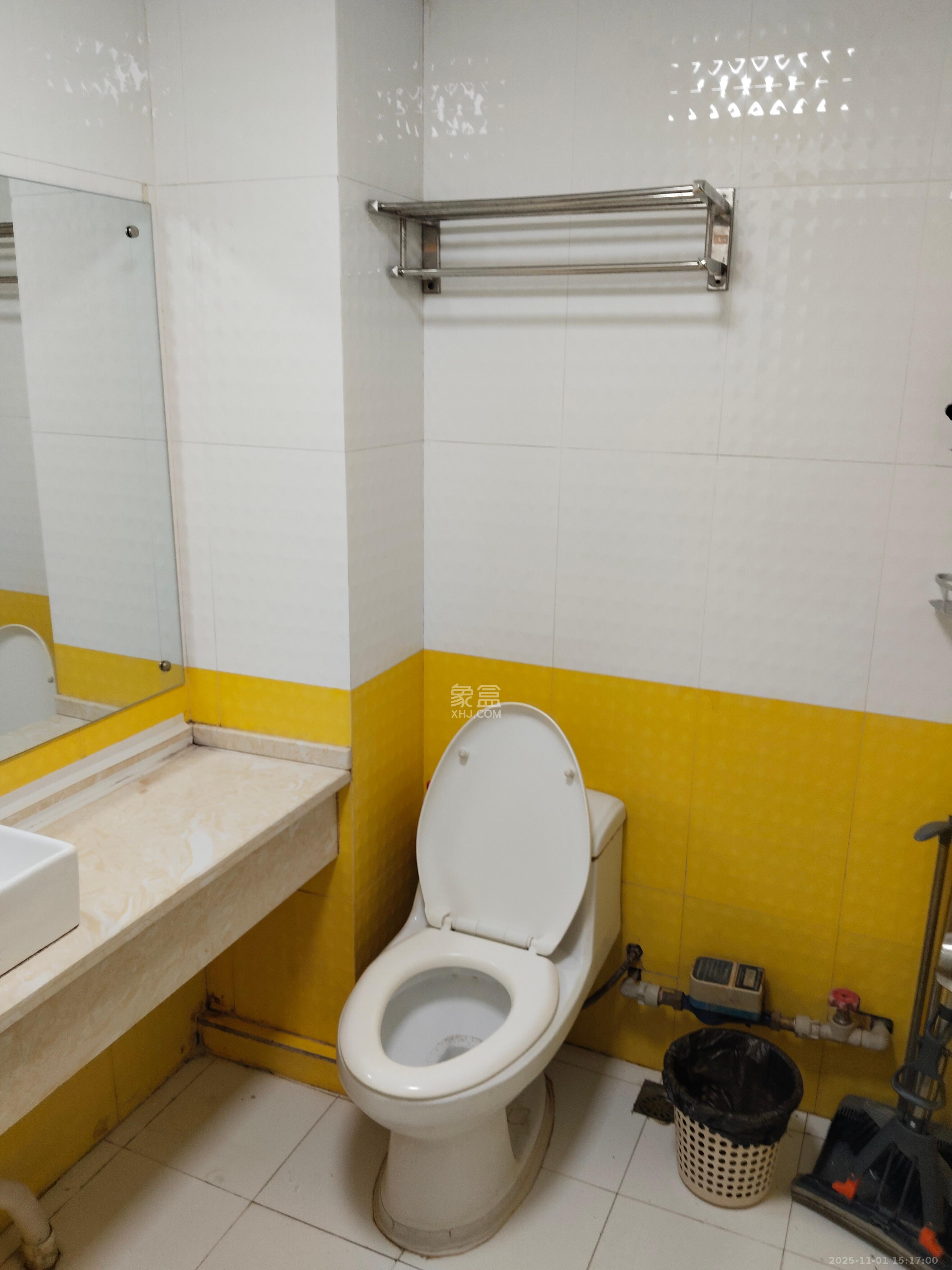 七彩丽都 1室1厅1卫 1900.0元/月 七彩丽都 1室1厅1卫 1900.0元/月室内图