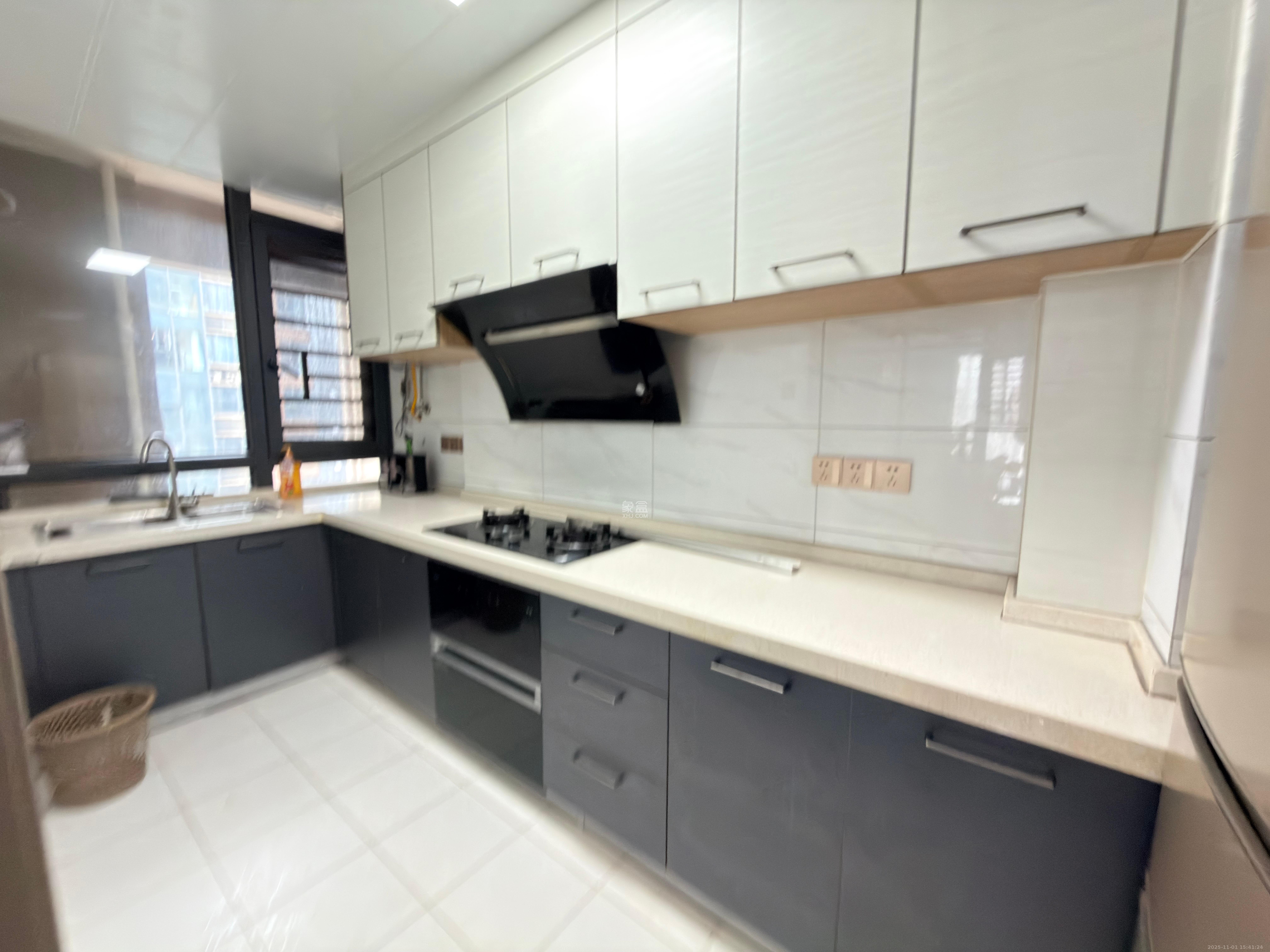 里约荟  3室2厅2卫    3400.0元/月室内图