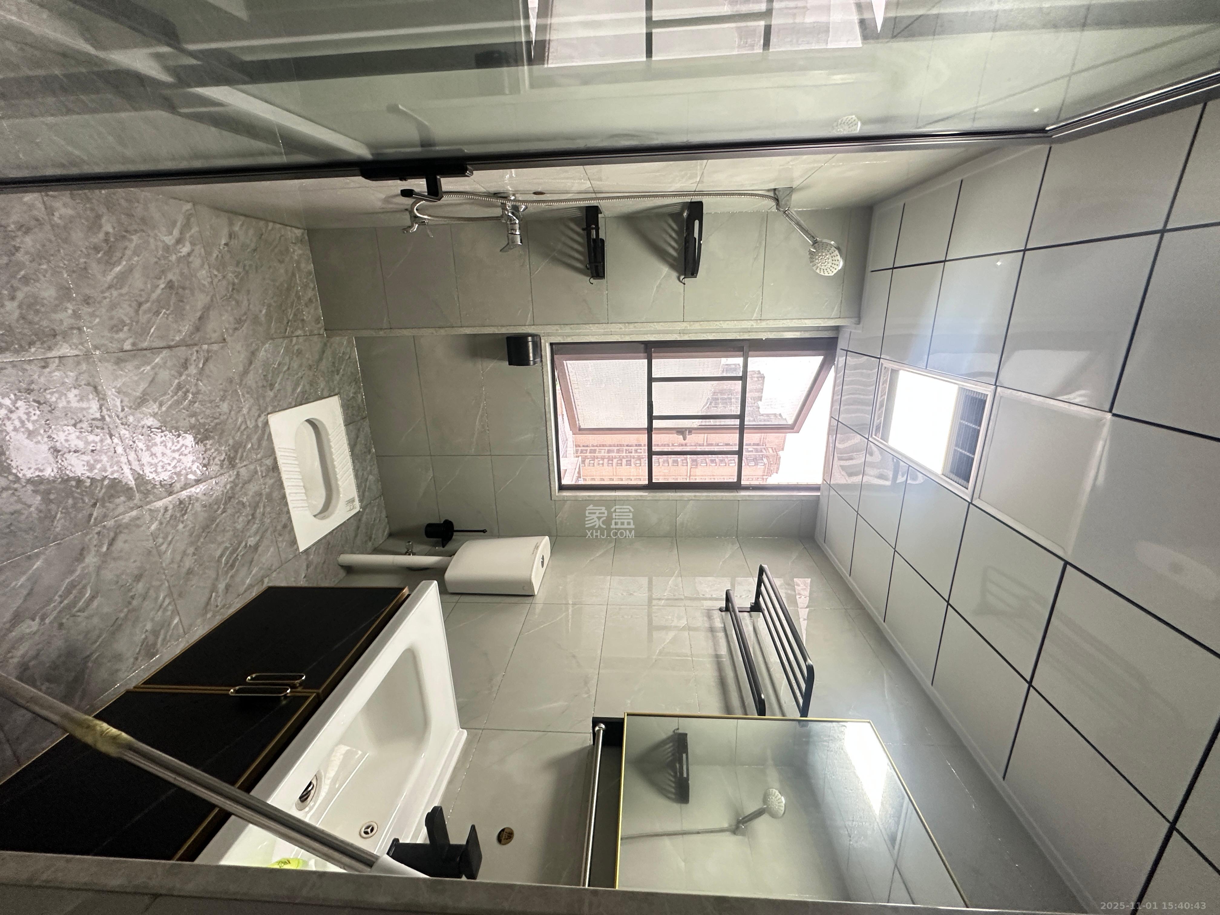 惟泽园 3室1厅1卫 2500.0元/月 惟泽园 3室1厅1卫 2500.0元/月室内图