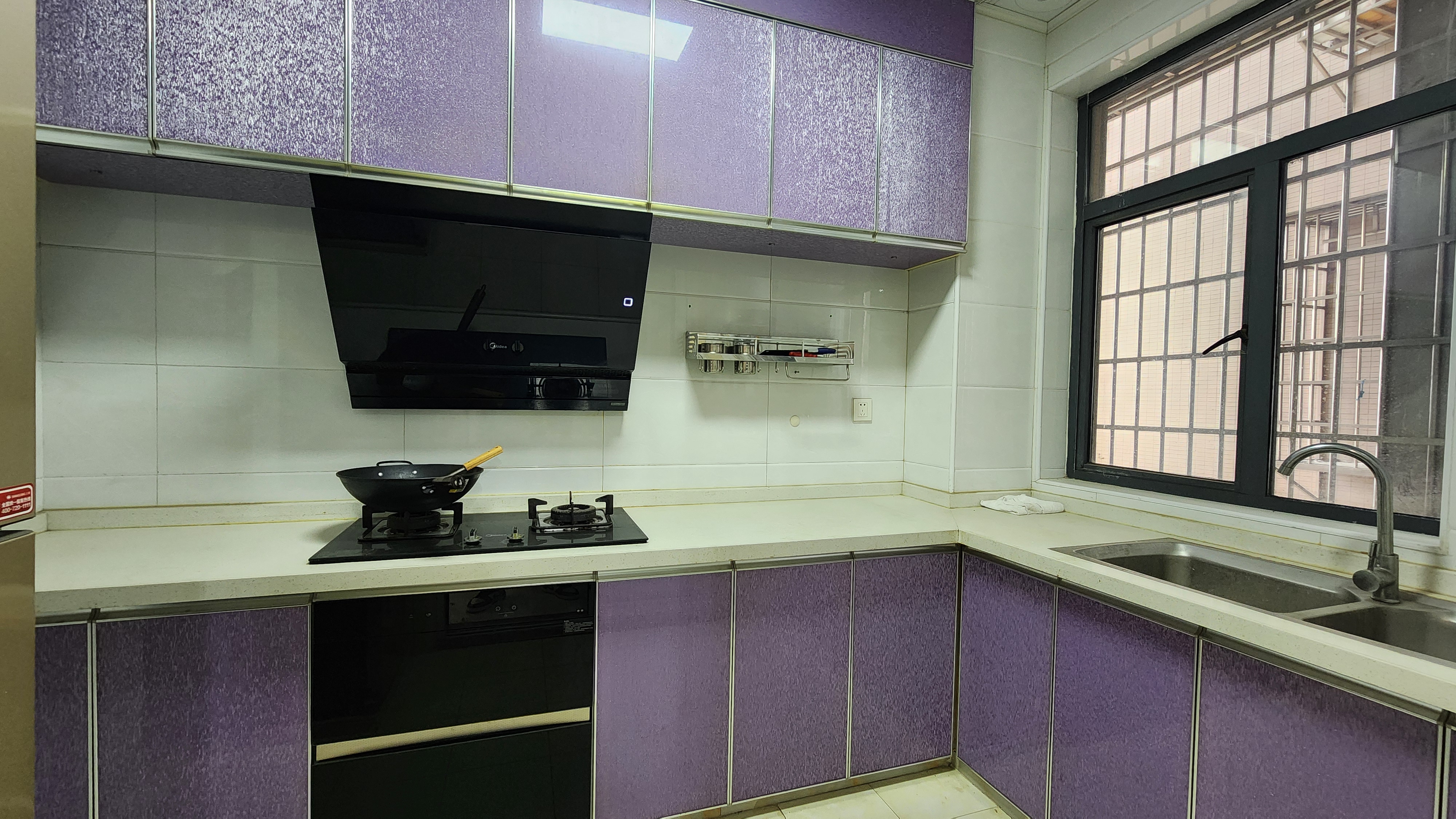 东方名城 3室2厅2卫 2300.0元/月 东方名城 3室2厅2卫 2300.0元/月室内图