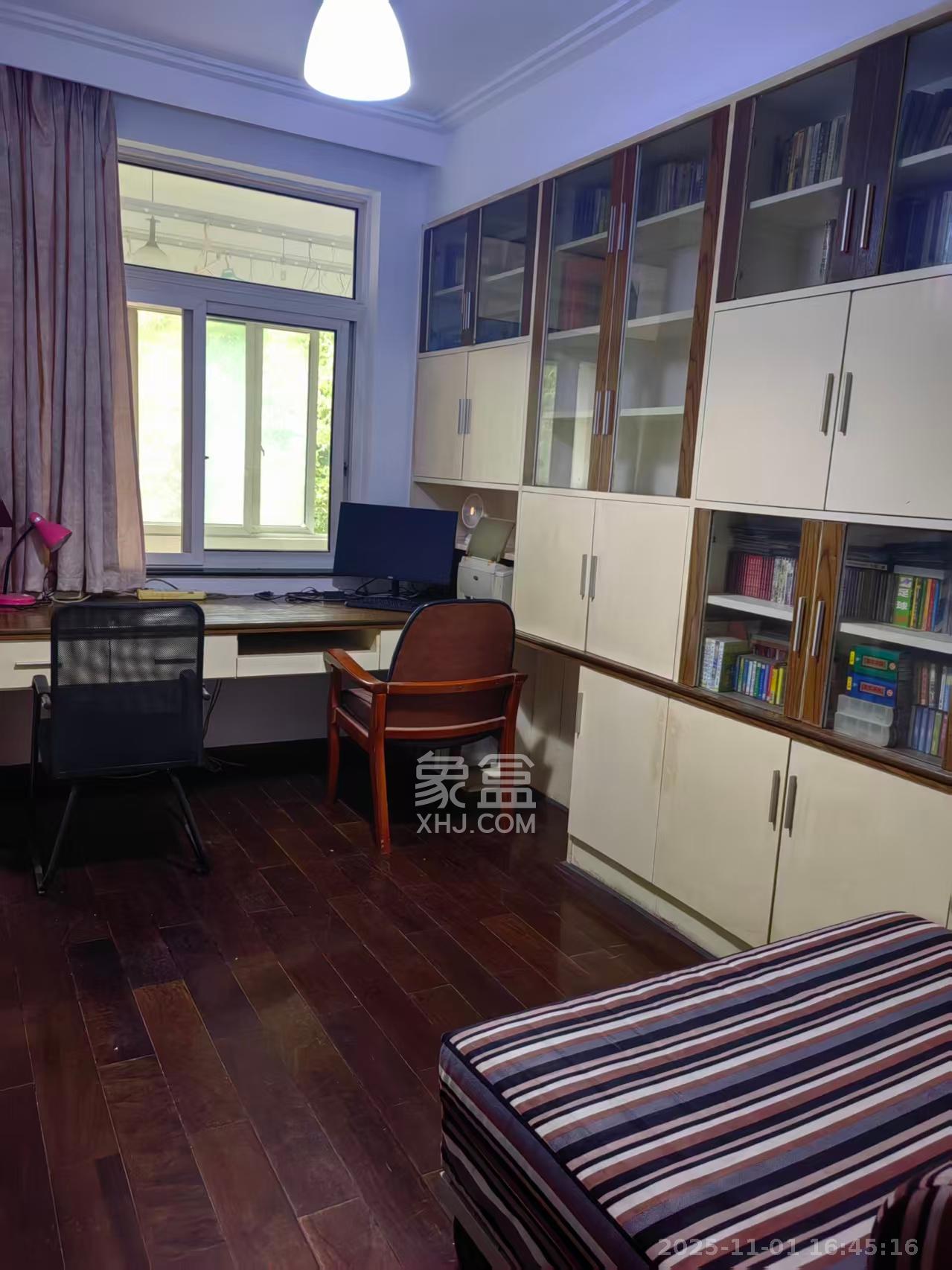 丹桂苑(国防科技大学单位房) 4室2厅2卫 3400.0元/月 丹桂苑(国防科技大学单位房) 4室2厅2卫 3400.0元/月室内图