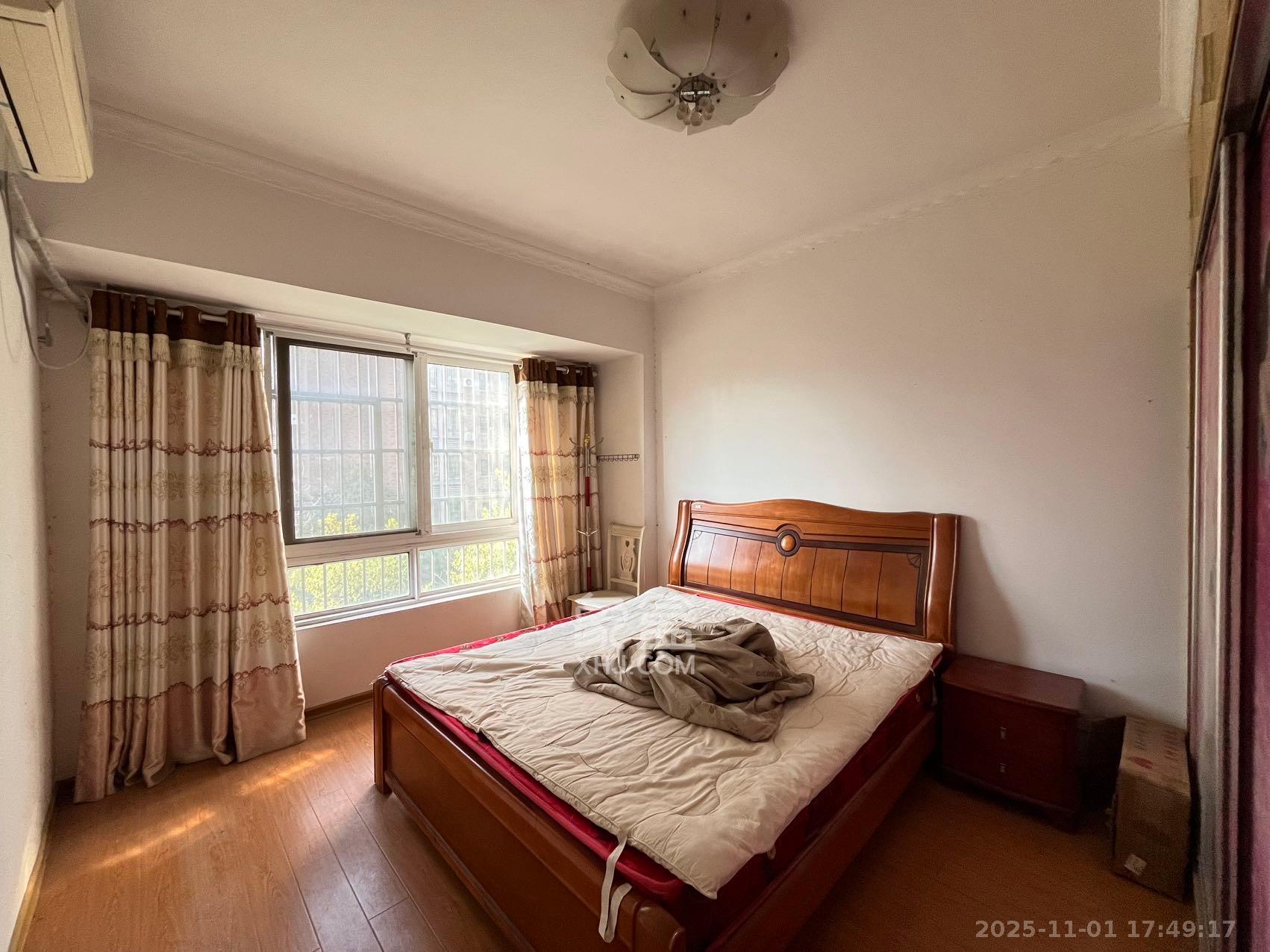 山水湾  2室2厅1卫    1680.0元/月室内图