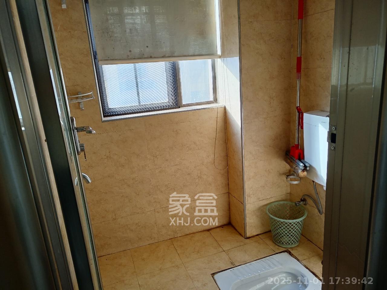 宏聚地中海  2室2厅1卫    1800.0元/月室内图