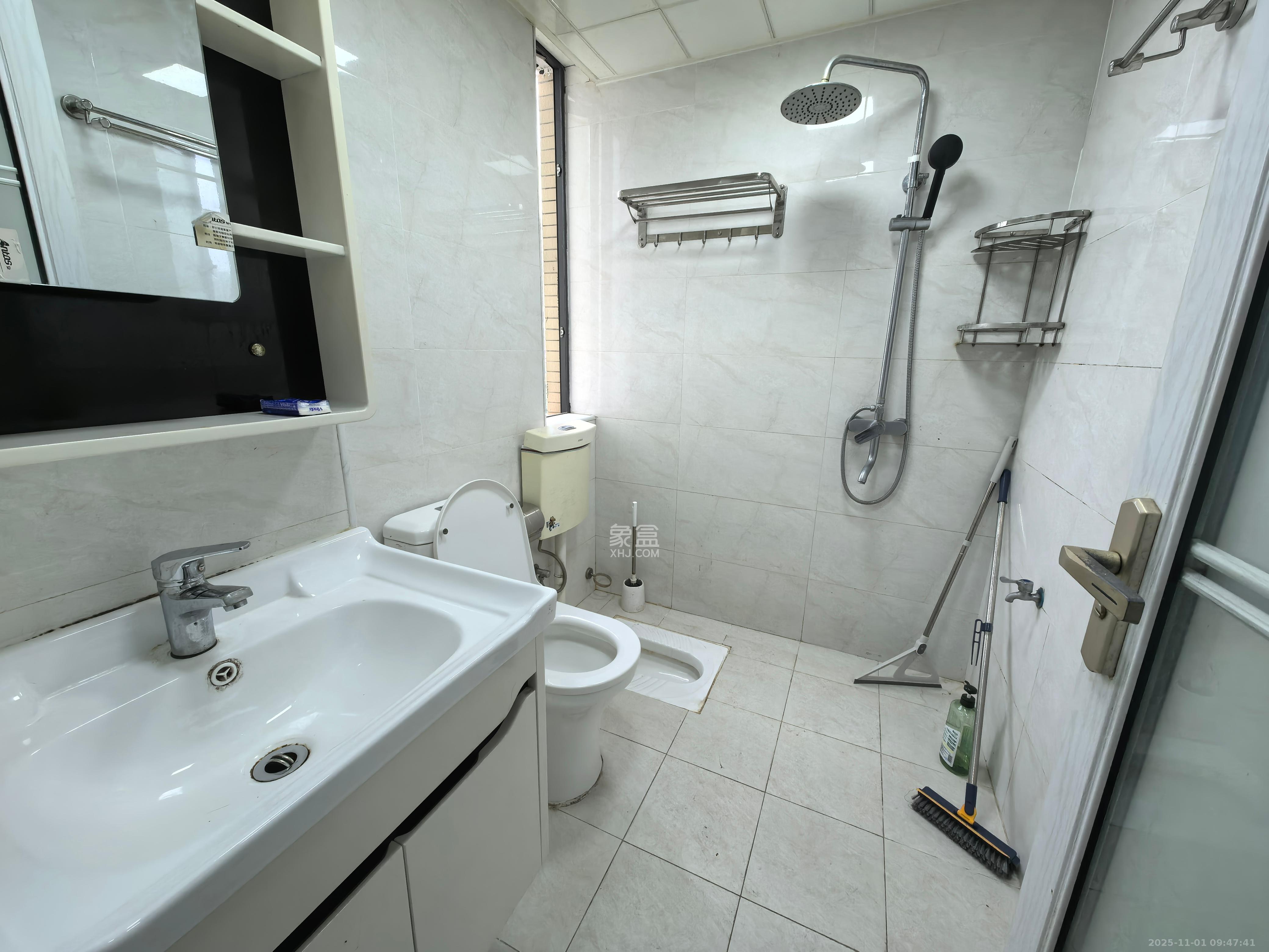 盛世耀凯  3室1厅1卫    2600.0元/月室内图