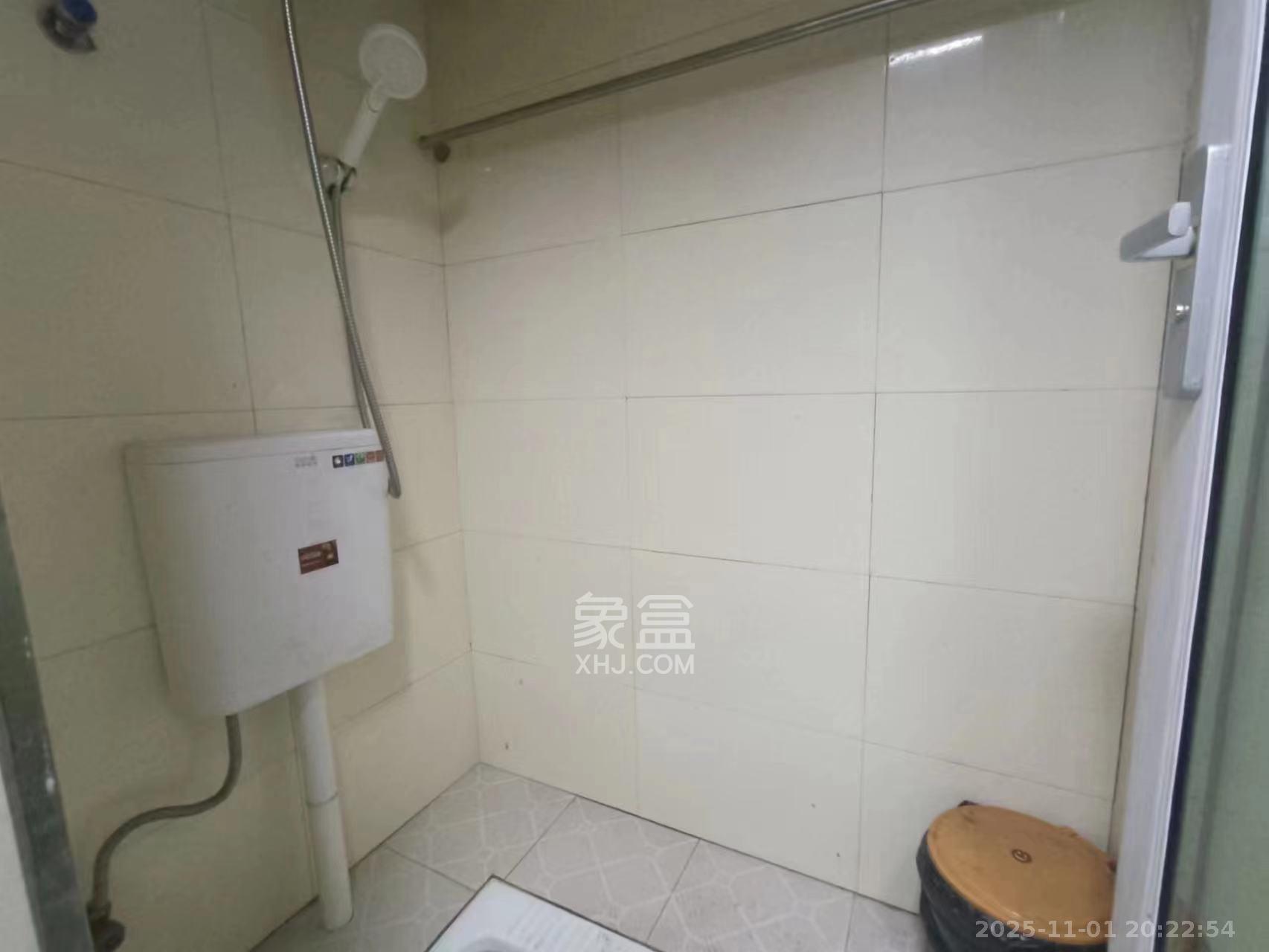 砂子塘社区  1室1厅1卫    1200.0元/月室内图