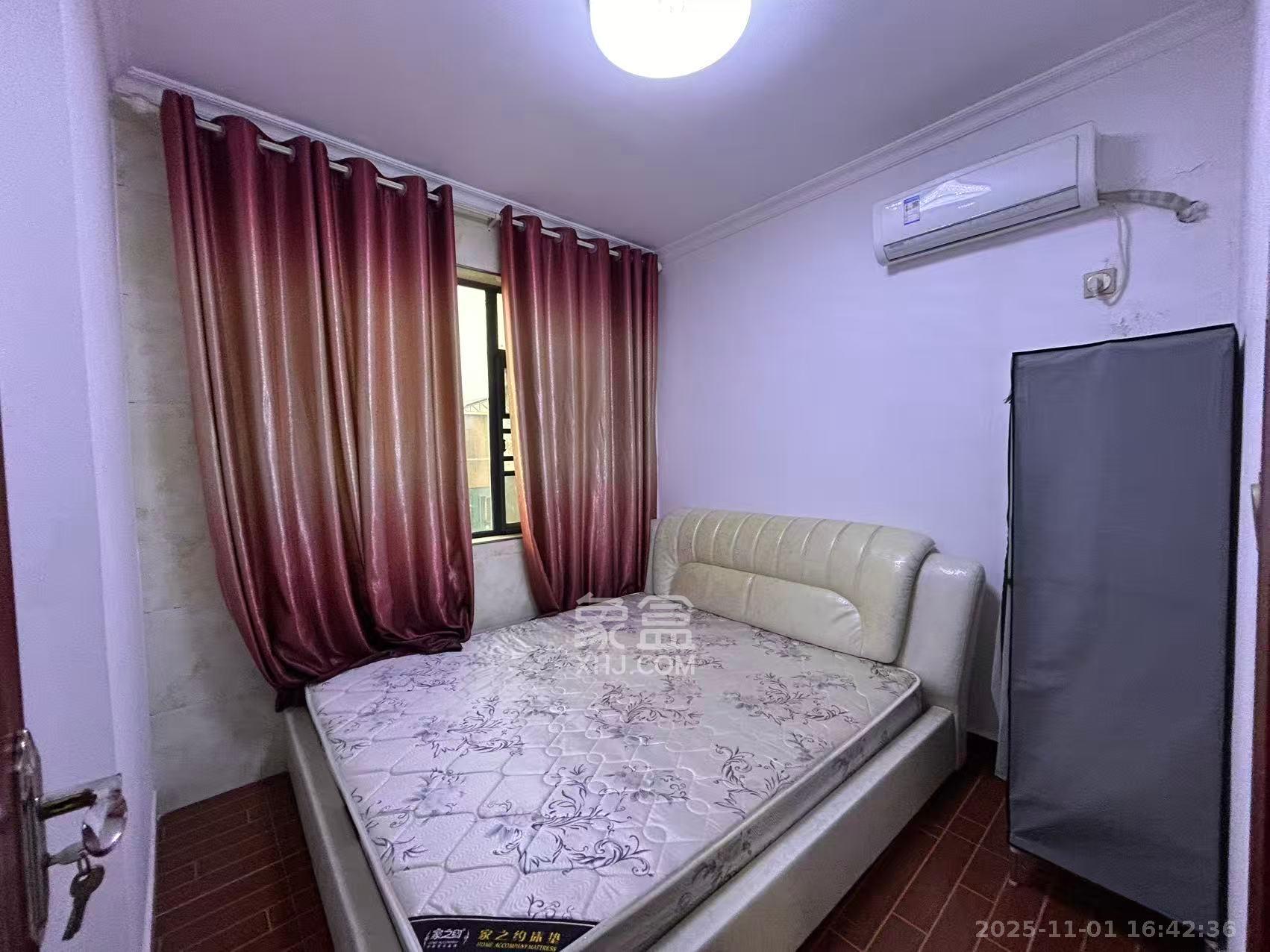 天元涉外景园B区  4室2厅2卫    3200.0元/月 天元涉外景园B区  4室2厅2卫    3200.0元/月室内图