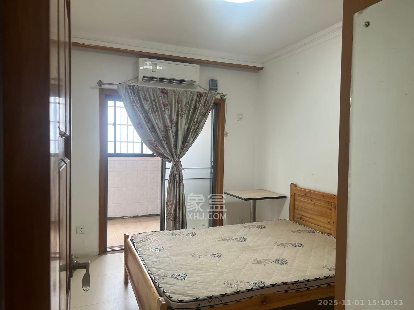 建行芙蓉支行宿舍  3室2厅2卫    3000.0元/月室内图