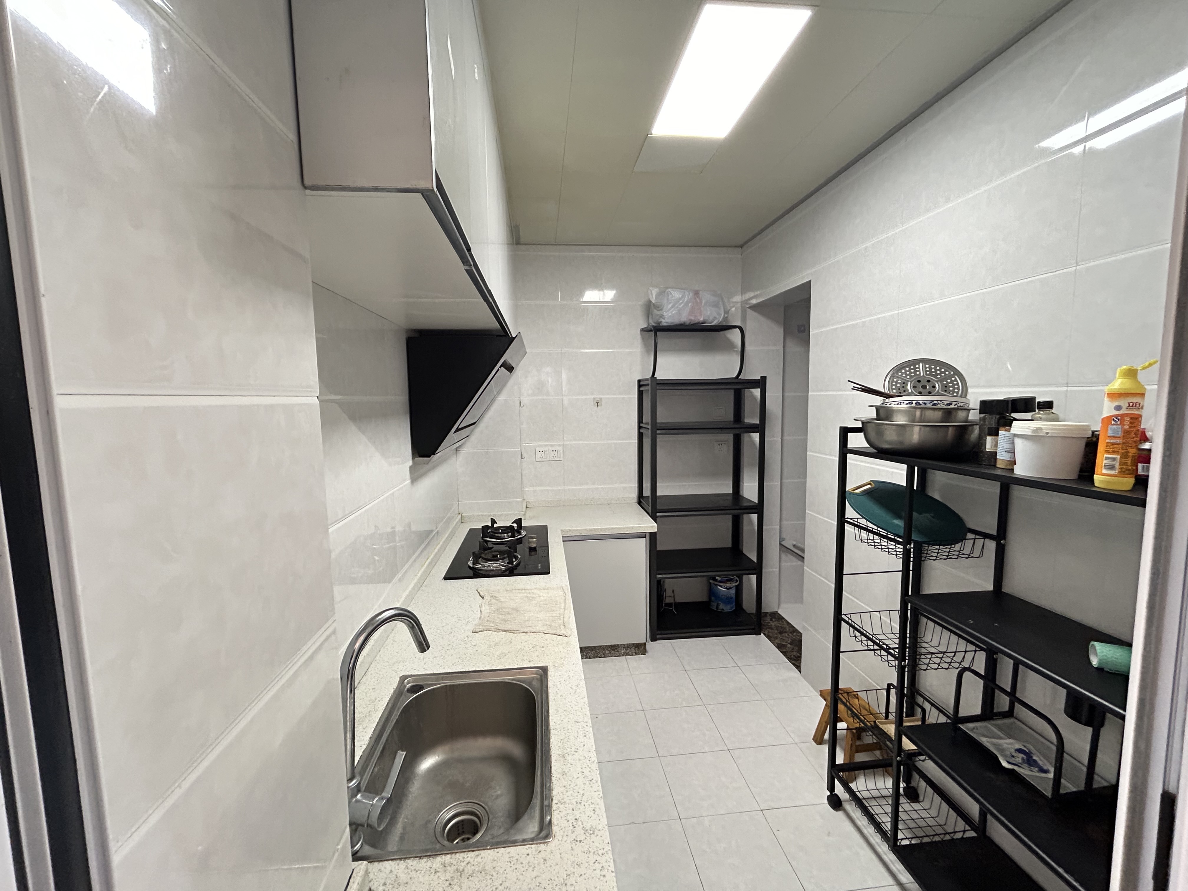 中天鹭鸶湾一期 1室0厅0卫 2000.0元/月 中天鹭鸶湾一期 1室0厅0卫 2000.0元/月室内图