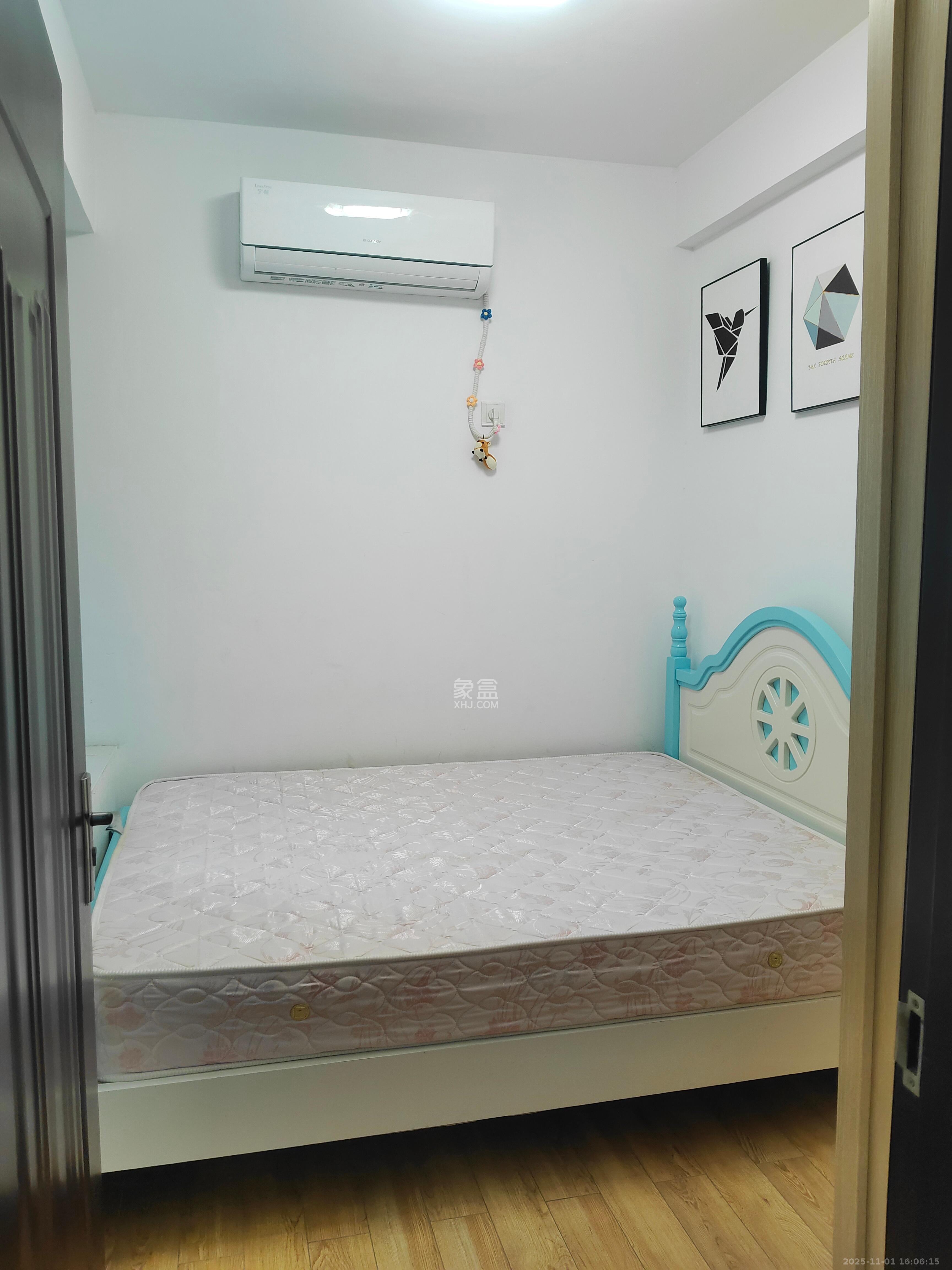 中天广场 2室2厅1卫 3500.0元/月 中天广场 2室2厅1卫 3500.0元/月室内图