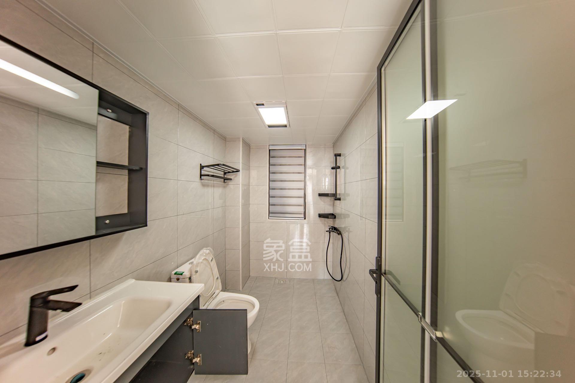 建投象山国际  3室2厅2卫    2800.0元/月室内图