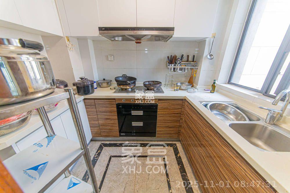 中海新城熙岸(中信新城五期)  3室2厅2卫    2500.0元/月 中海新城熙岸(中信新城五期)  3室2厅2卫    2500.0元/月室内图