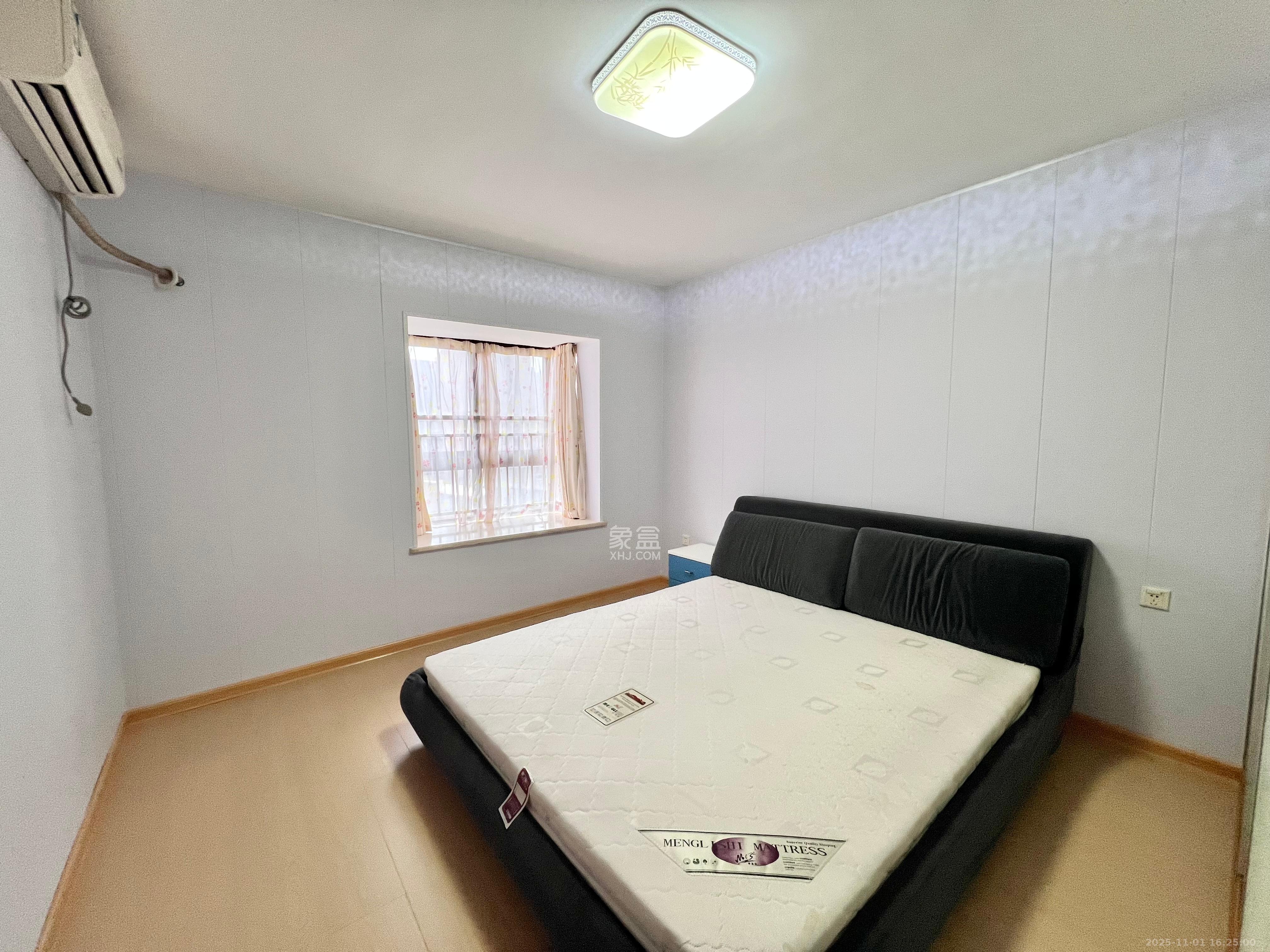 鑫天山水洲城  2室1厅1卫    2000.0元/月室内图