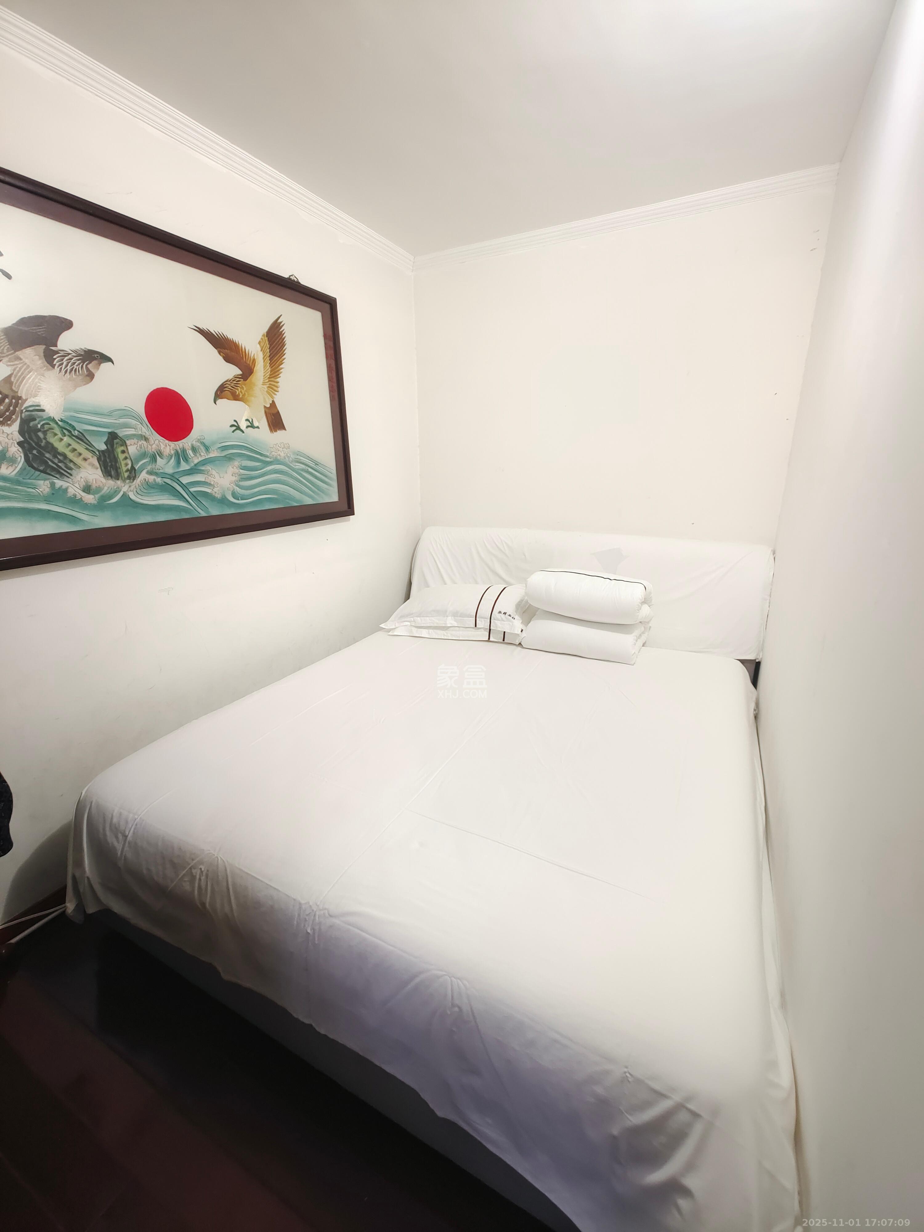 雄海花园 10室2厅10卫 5000.0元/月 雄海花园 10室2厅10卫 5000.0元/月室内图