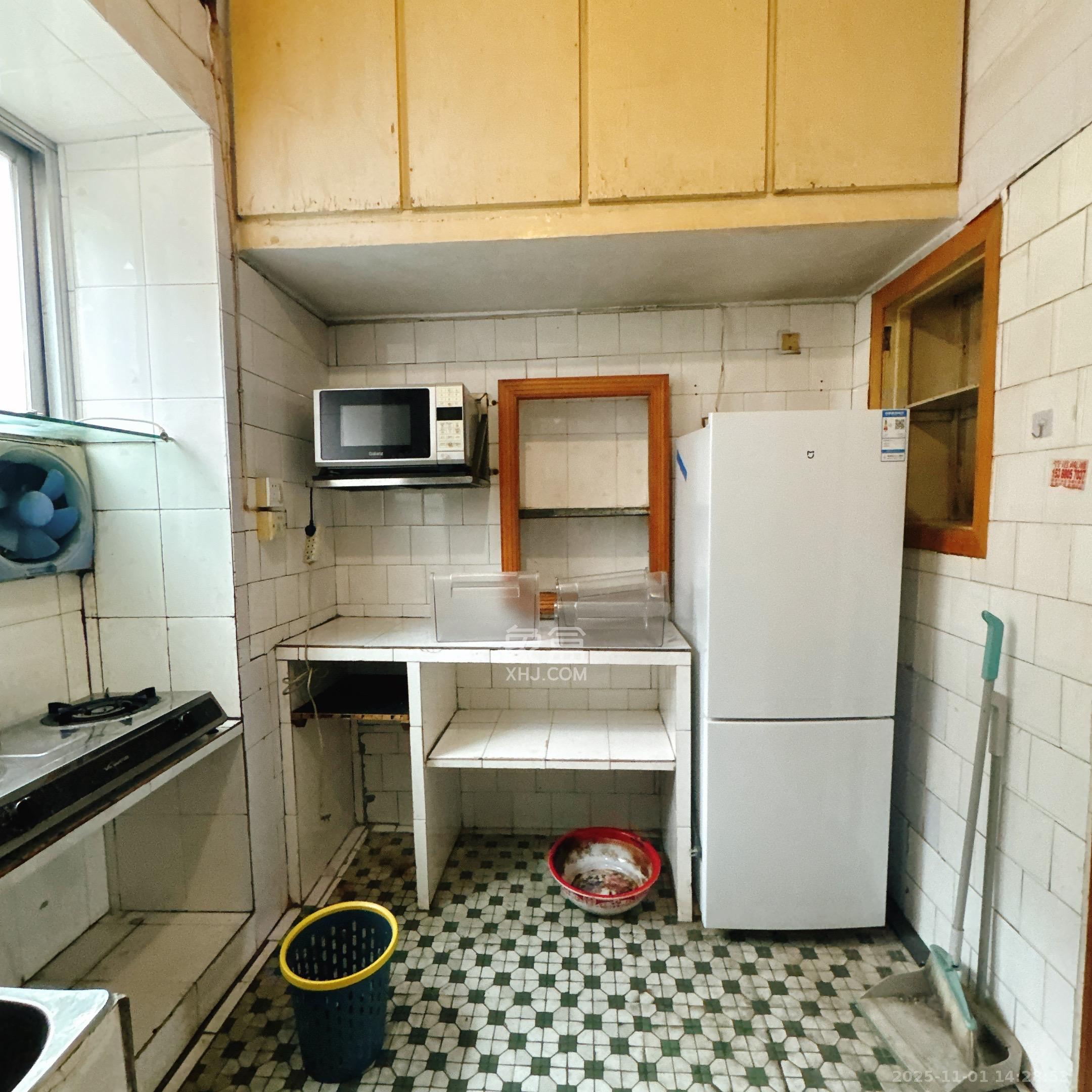 雅泰花园 2室1厅1卫 1300.0元/月 雅泰花园 2室1厅1卫 1300.0元/月室内图