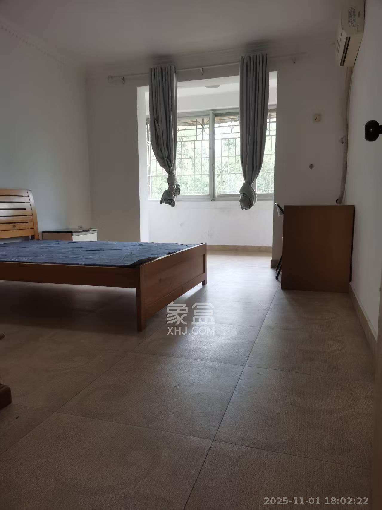 三湘小区  2室2厅1卫    1500.0元/月室内图