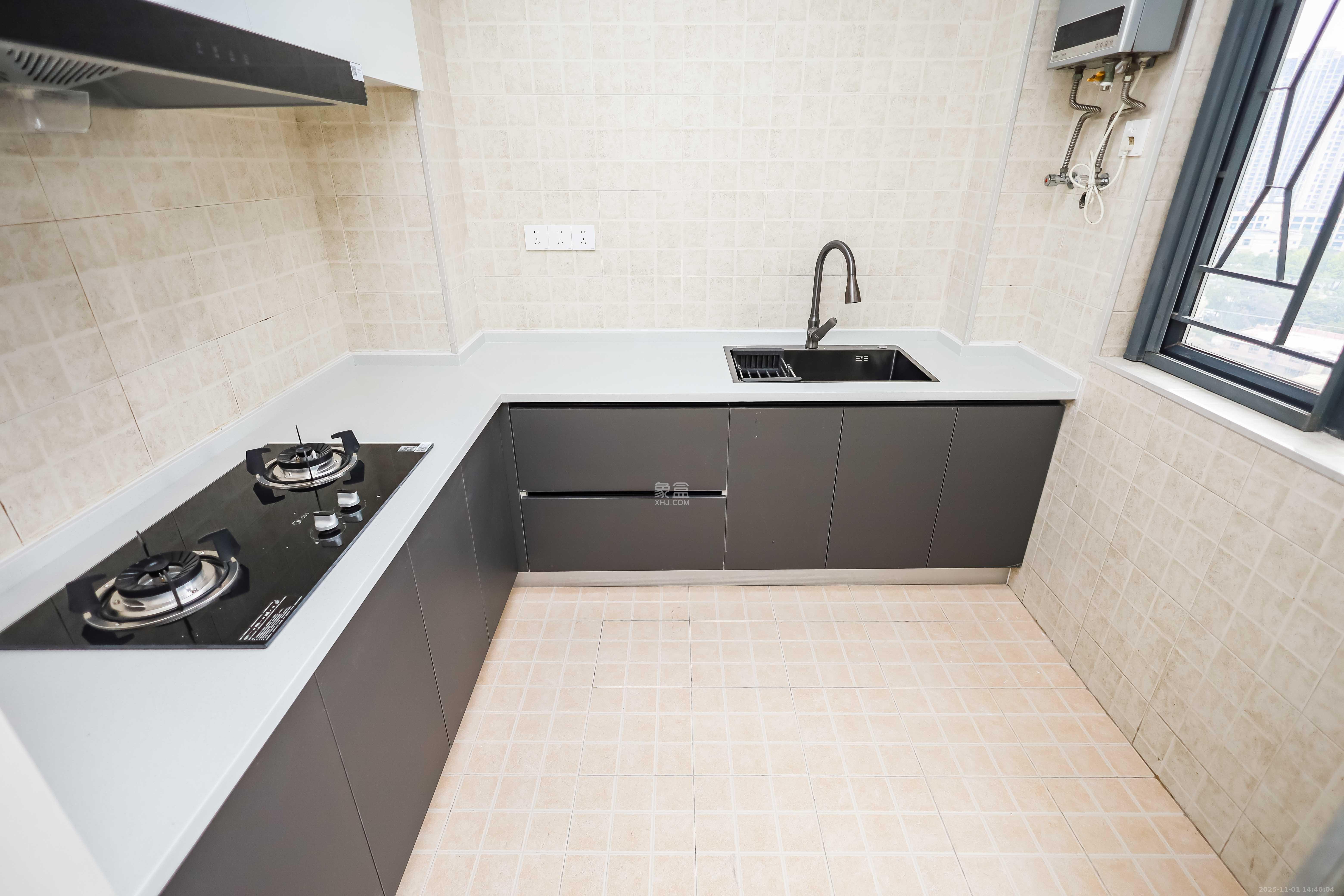 莱茵城  3室2厅1卫    99.8万厨房