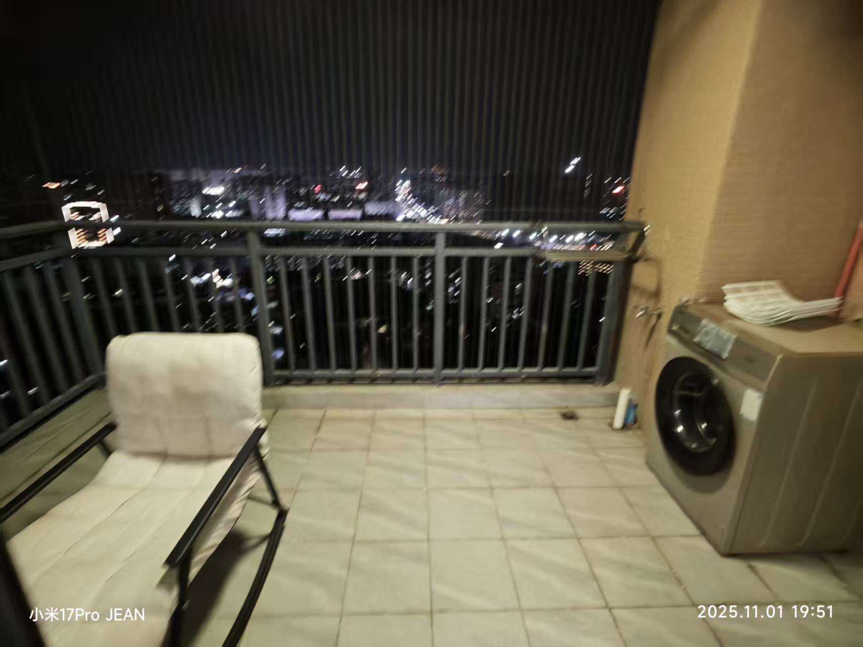 四季华庭-阳光华府  3室2厅1卫    3300.0元/月室内图