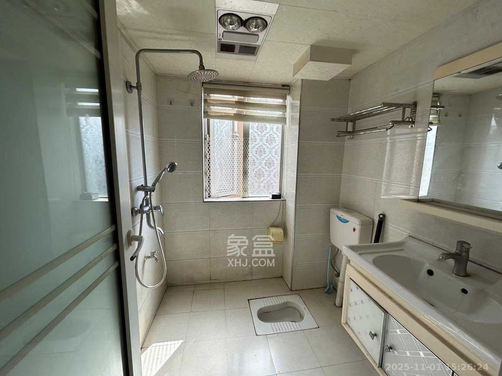 恒广国际景园一二区  2室2厅1卫    1700.0元/月室内图