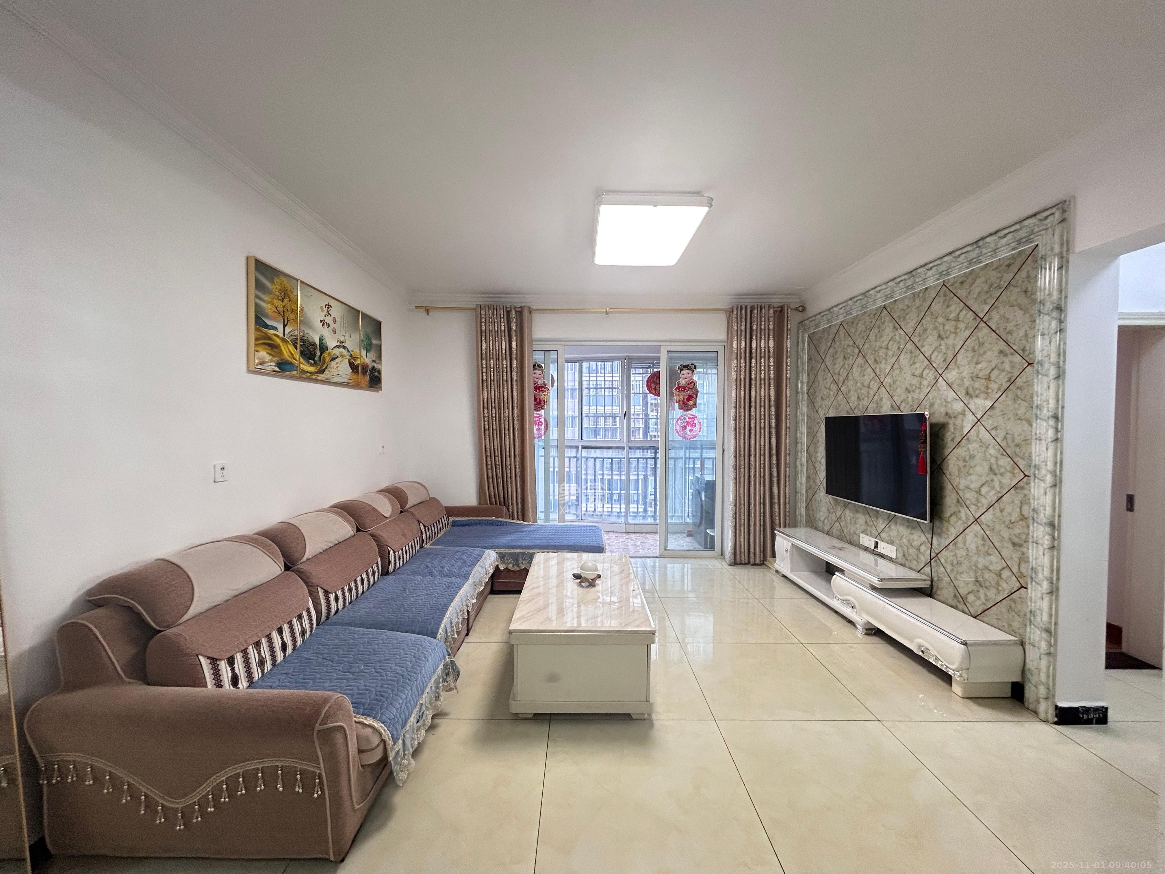 世景华庭 2室2厅1卫 1600.0元/月 世景华庭 2室2厅1卫 1600.0元/月室内图