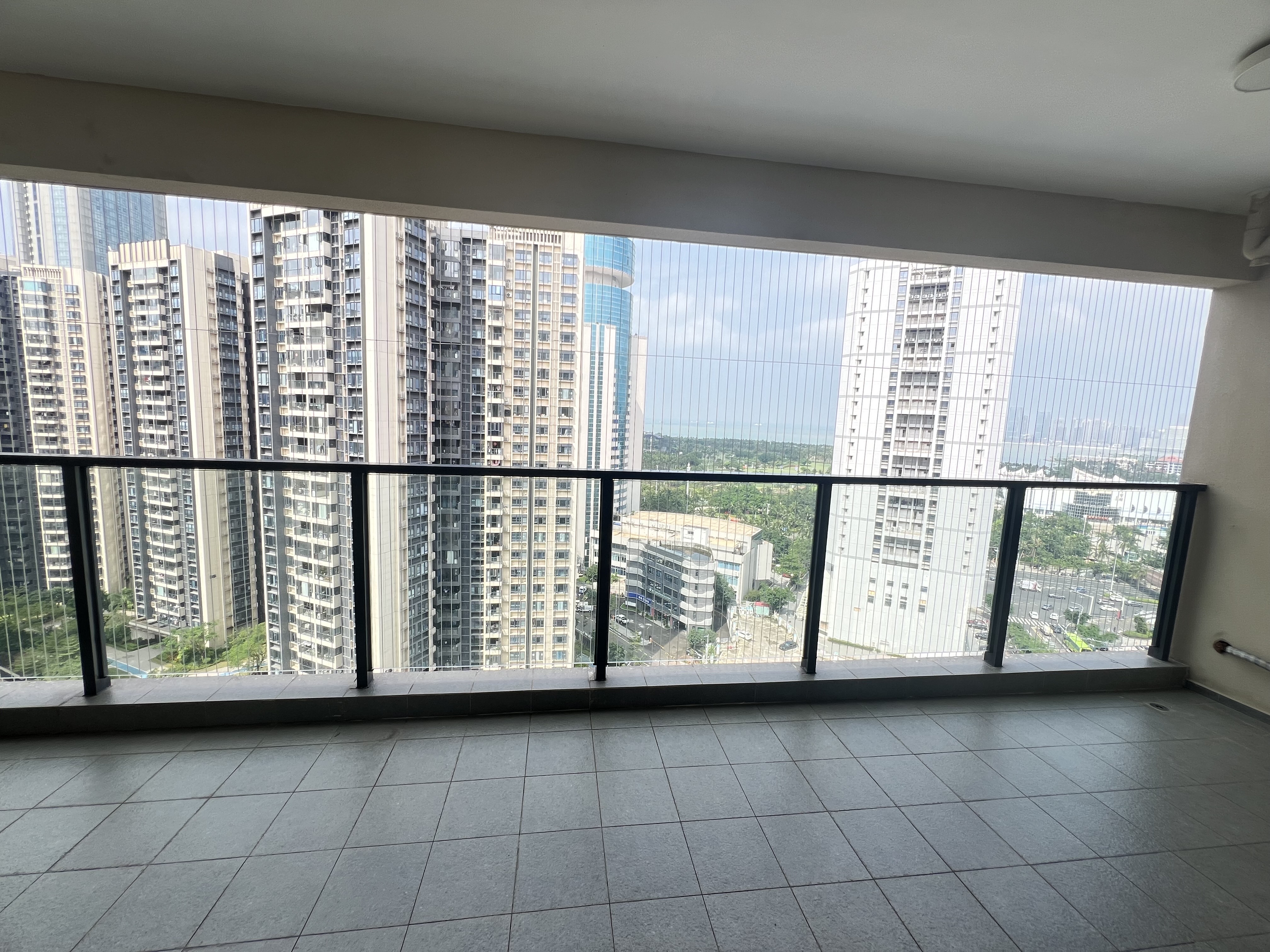 华润中心二期东悦府  4室2厅2卫    10000.0元/月室内图