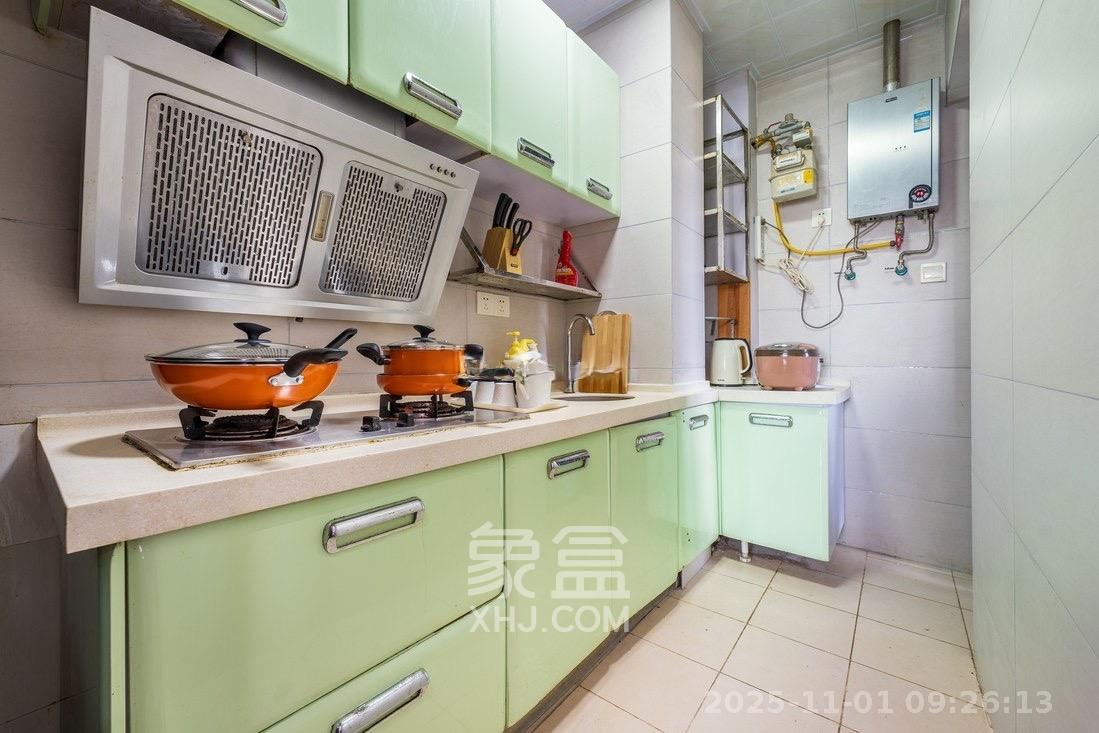 中天广场  2室1厅1卫    2800.0元/月 中天广场  2室1厅1卫    2800.0元/月室内图