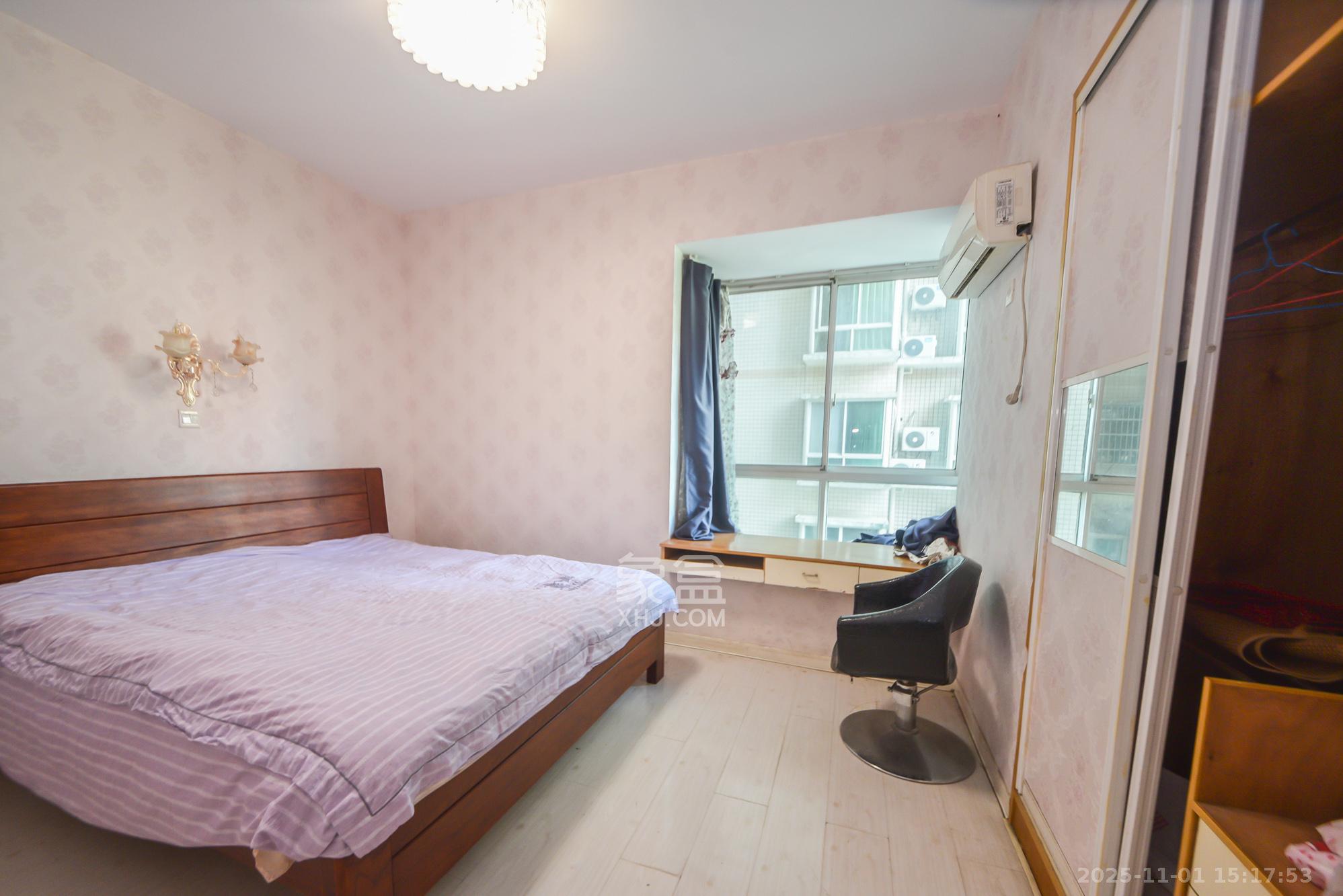 名都花园  2室2厅1卫    2000.0元/月室内图