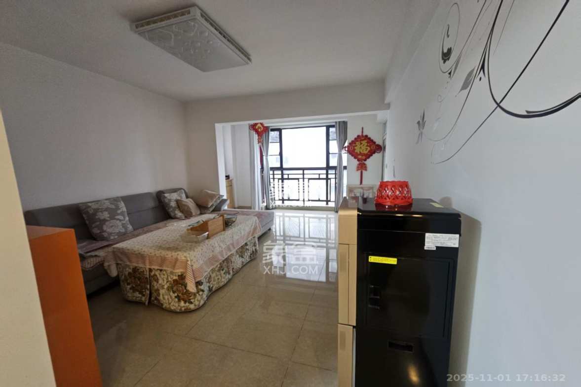 高信向日葵 2室2厅1卫 2400.0元/月 高信向日葵 2室2厅1卫 2400.0元/月室内图