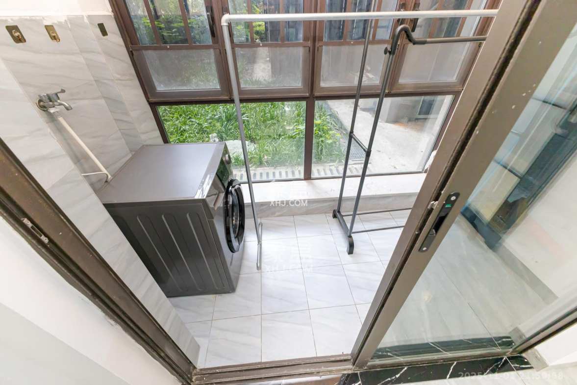 润和滨江府 4室2厅2卫 128.0万 润和滨江府 4室2厅2卫 128.0万阳台