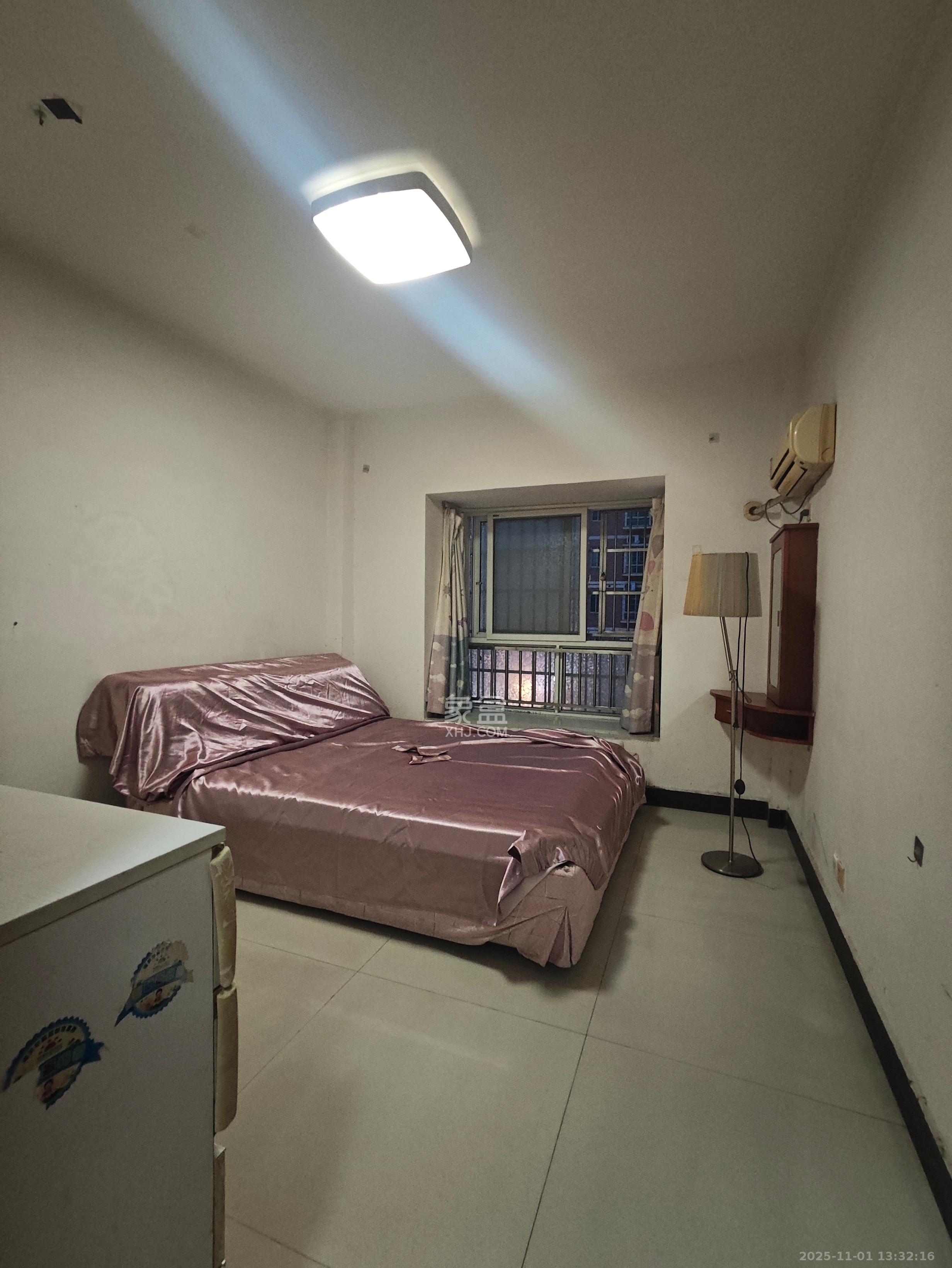 星城国际  2室2厅1卫    1200.0元/月室内图