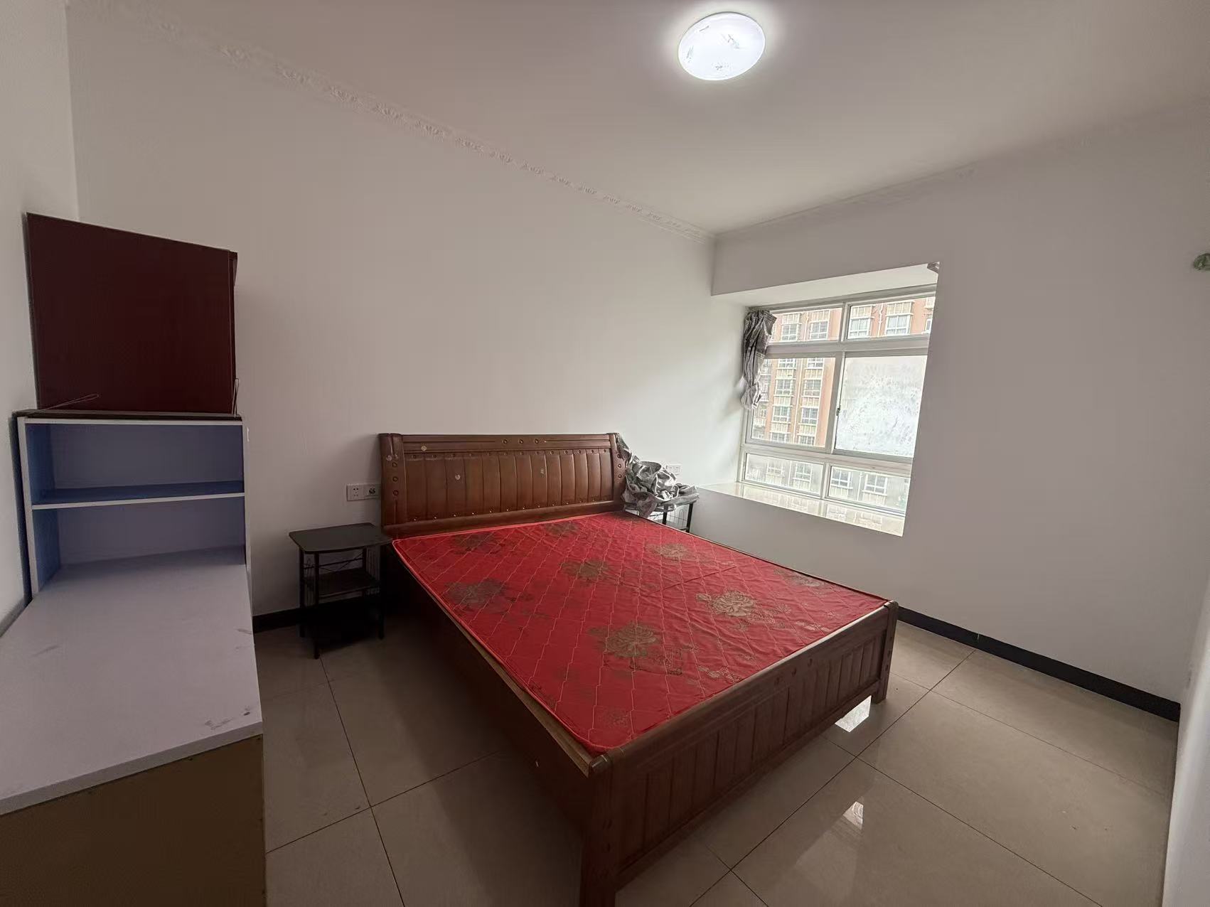 学府花园(文苑瑞景) 2室2厅1卫 1300.0元/月 学府花园(文苑瑞景) 2室2厅1卫 1300.0元/月室内图