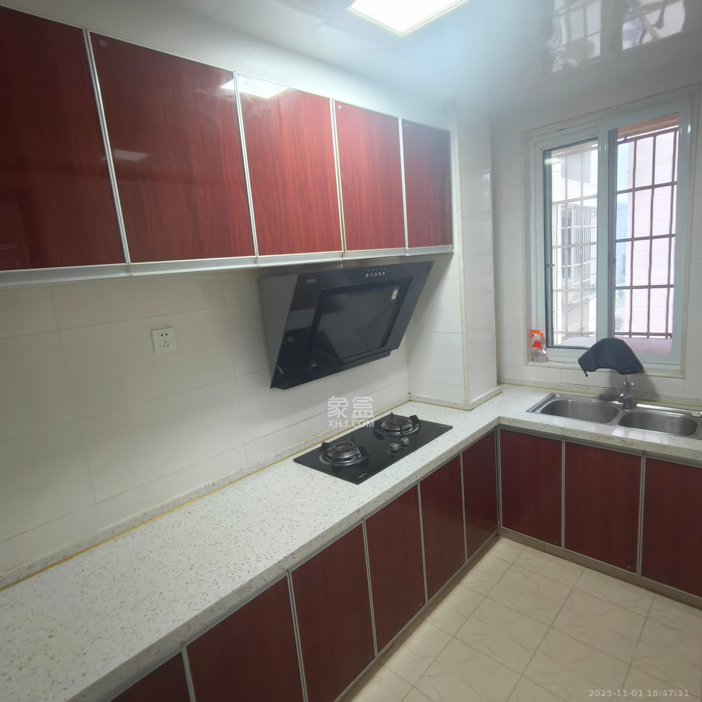 桥头家苑一期  2室1厅1卫    1600.0元/月室内图