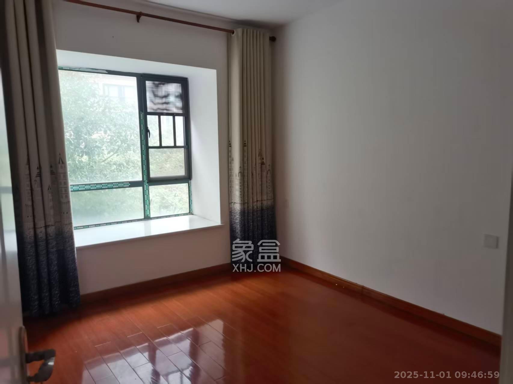 和美星城  4室2厅2卫    2500.0元/月 和美星城  4室2厅2卫    2500.0元/月室内图