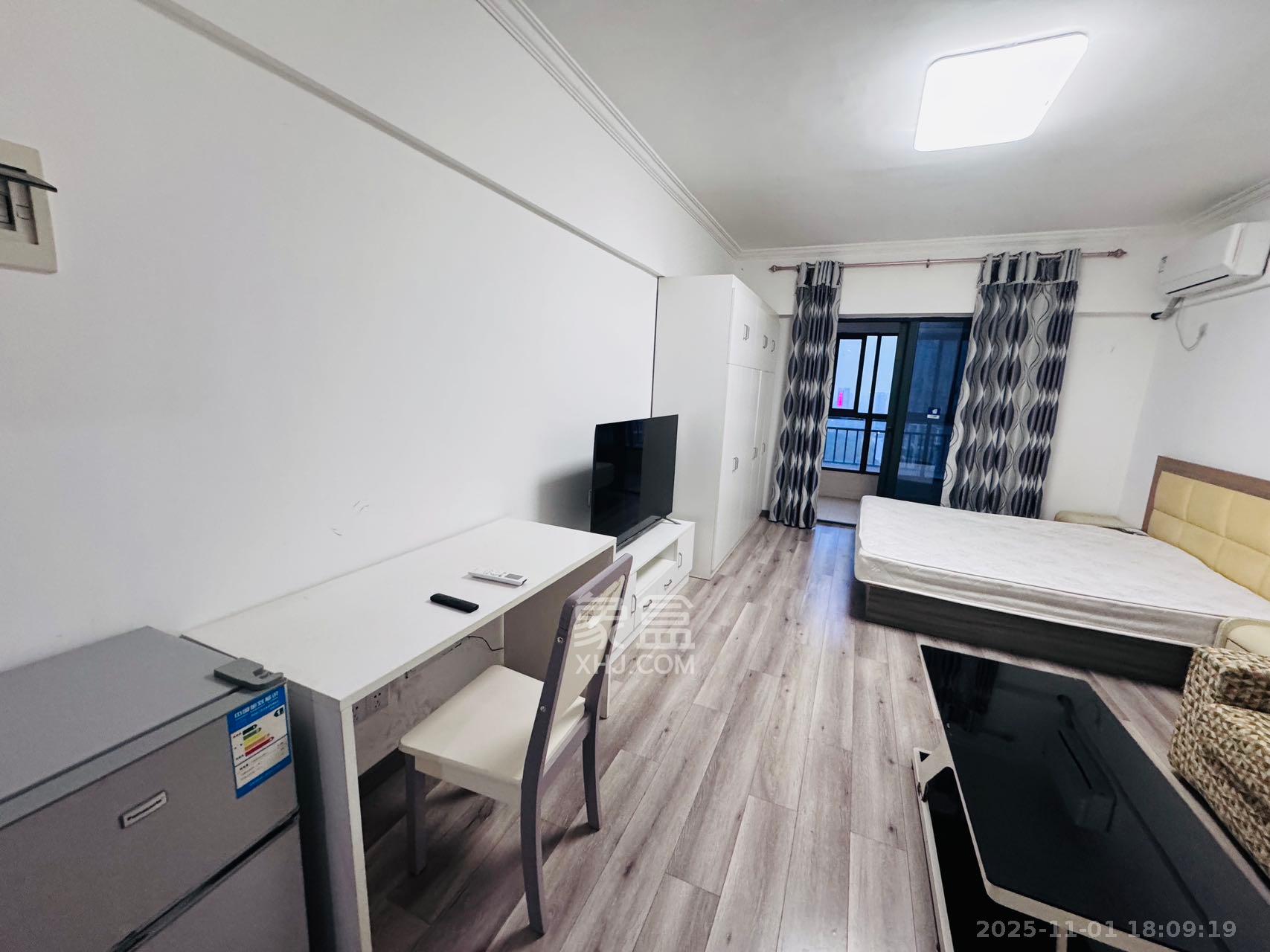 创世纪广场 1室1厅1卫 1200.0元/月 创世纪广场 1室1厅1卫 1200.0元/月室内图