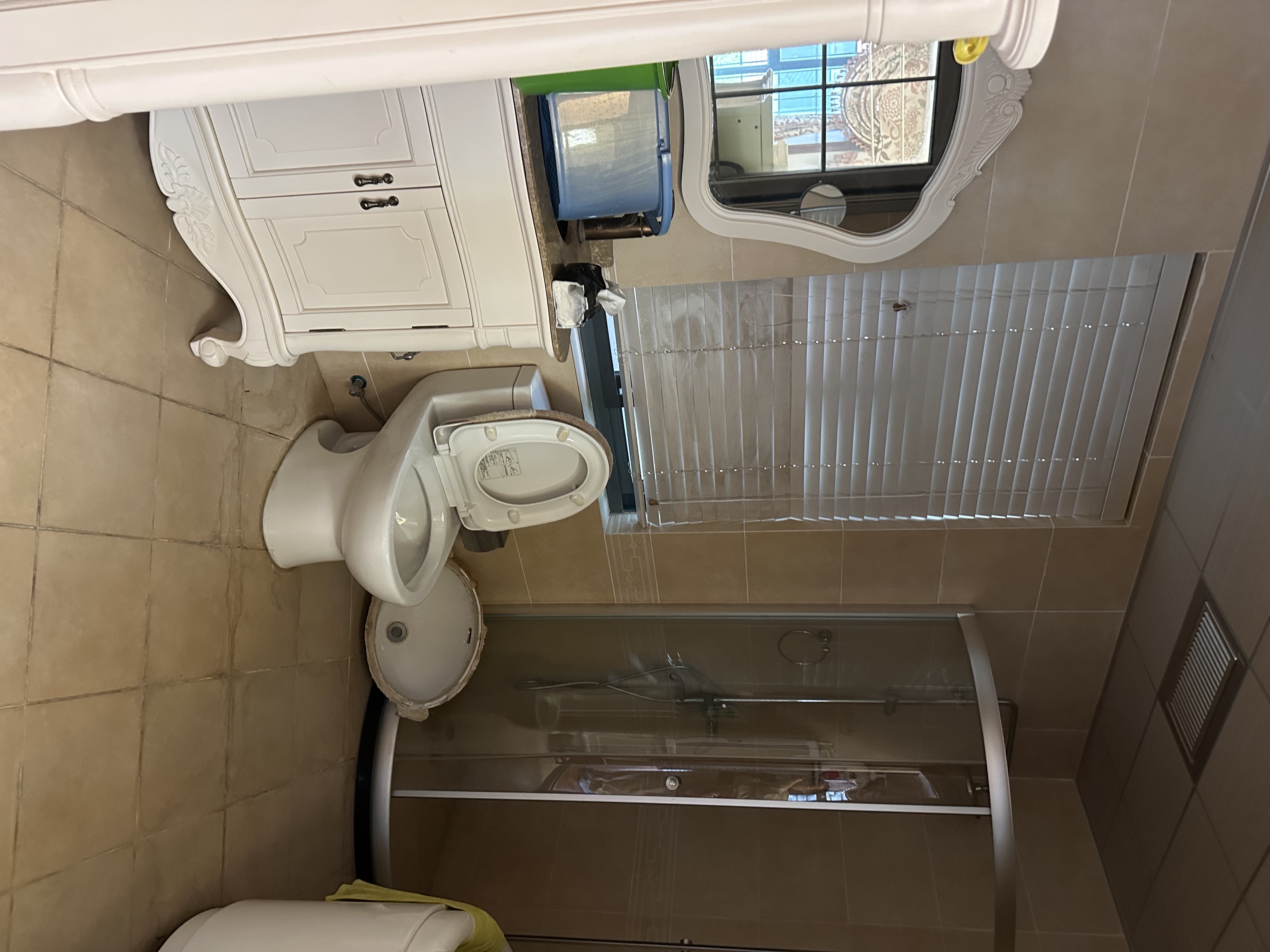 大庸桥烟草公司宿舍  1室0厅0卫    288.0万 大庸桥烟草公司宿舍  1室0厅0卫    288.0万客厅