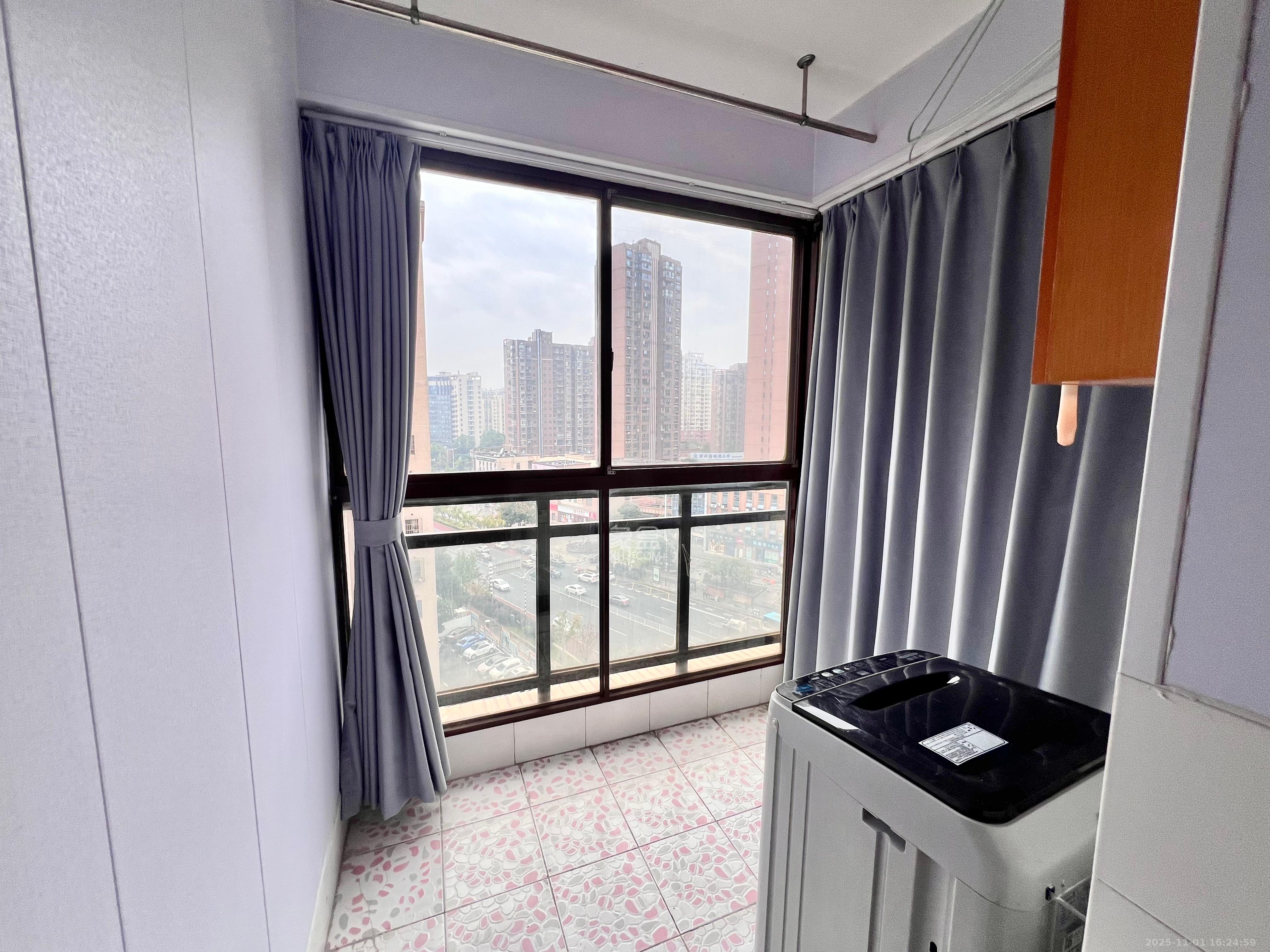 鑫天山水洲城 2室1厅1卫 2000.0元/月 鑫天山水洲城 2室1厅1卫 2000.0元/月室内图